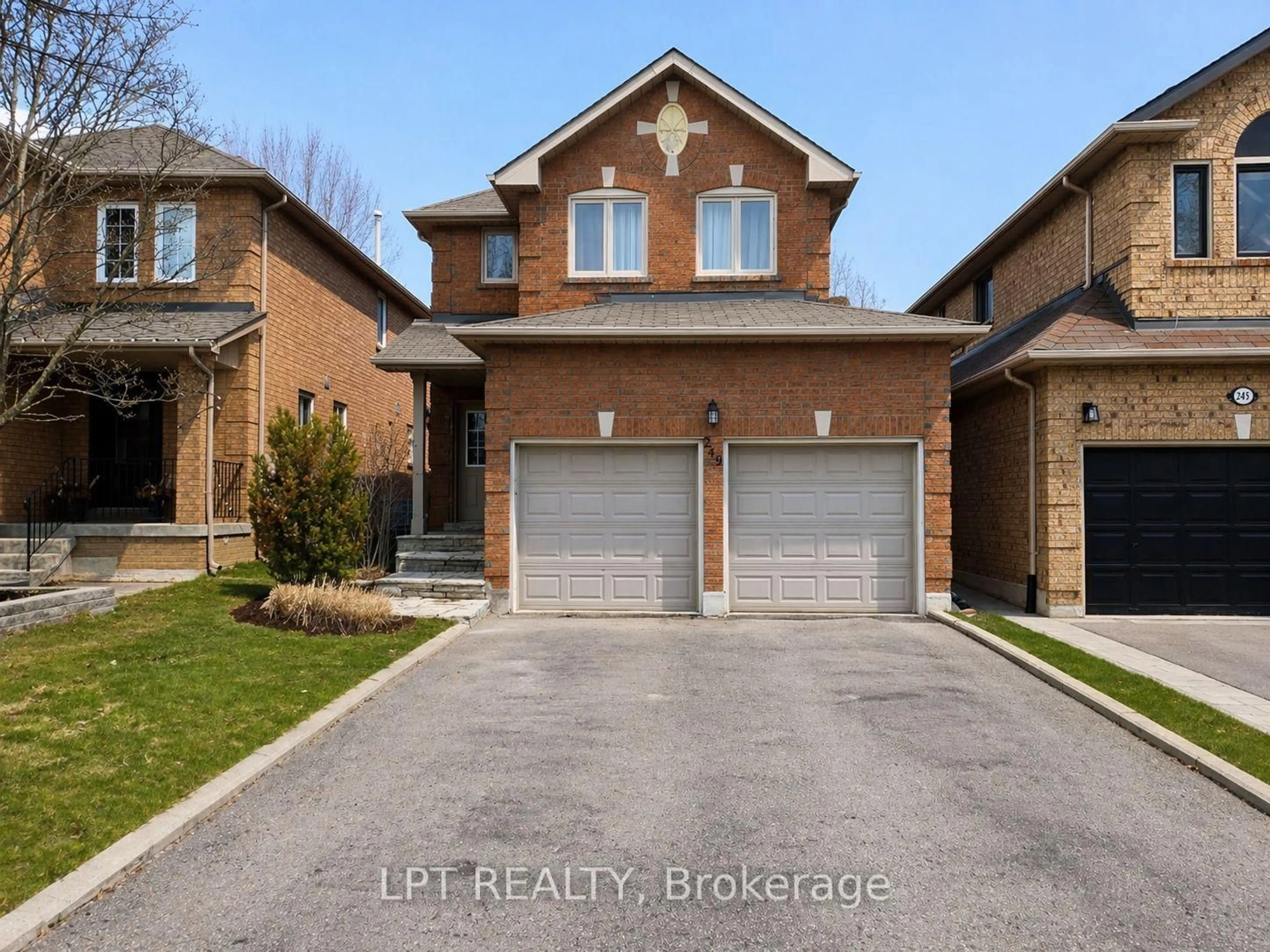 Home with brick exterior material, street for 249 Rushbrook Dr, Newmarket Ontario L3X 2E3