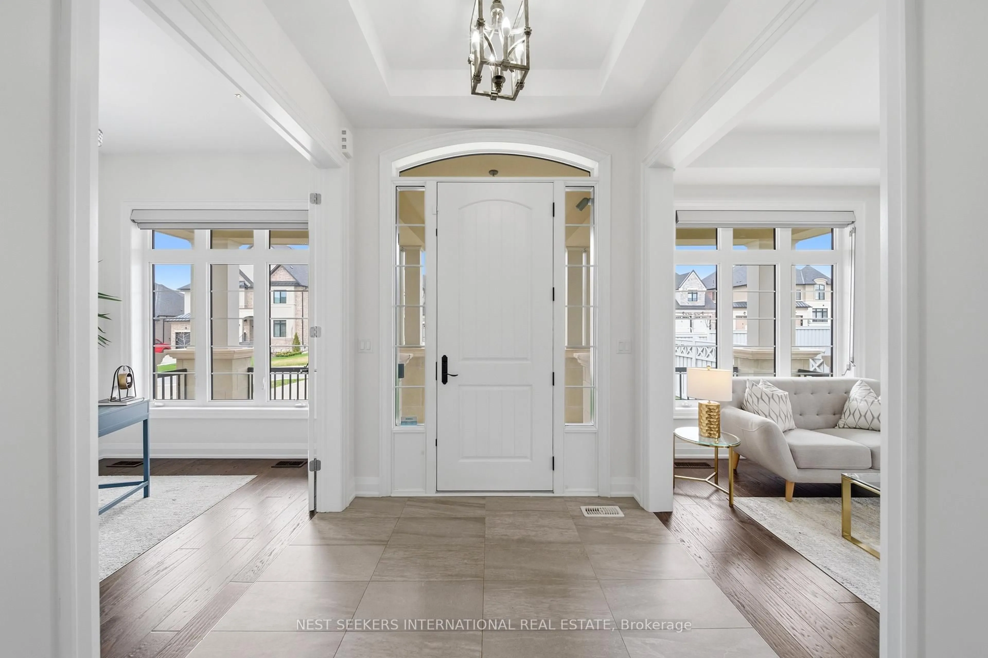 Indoor entryway for 19 Painted Pony Tr, Vaughan Ontario L4H 4P1