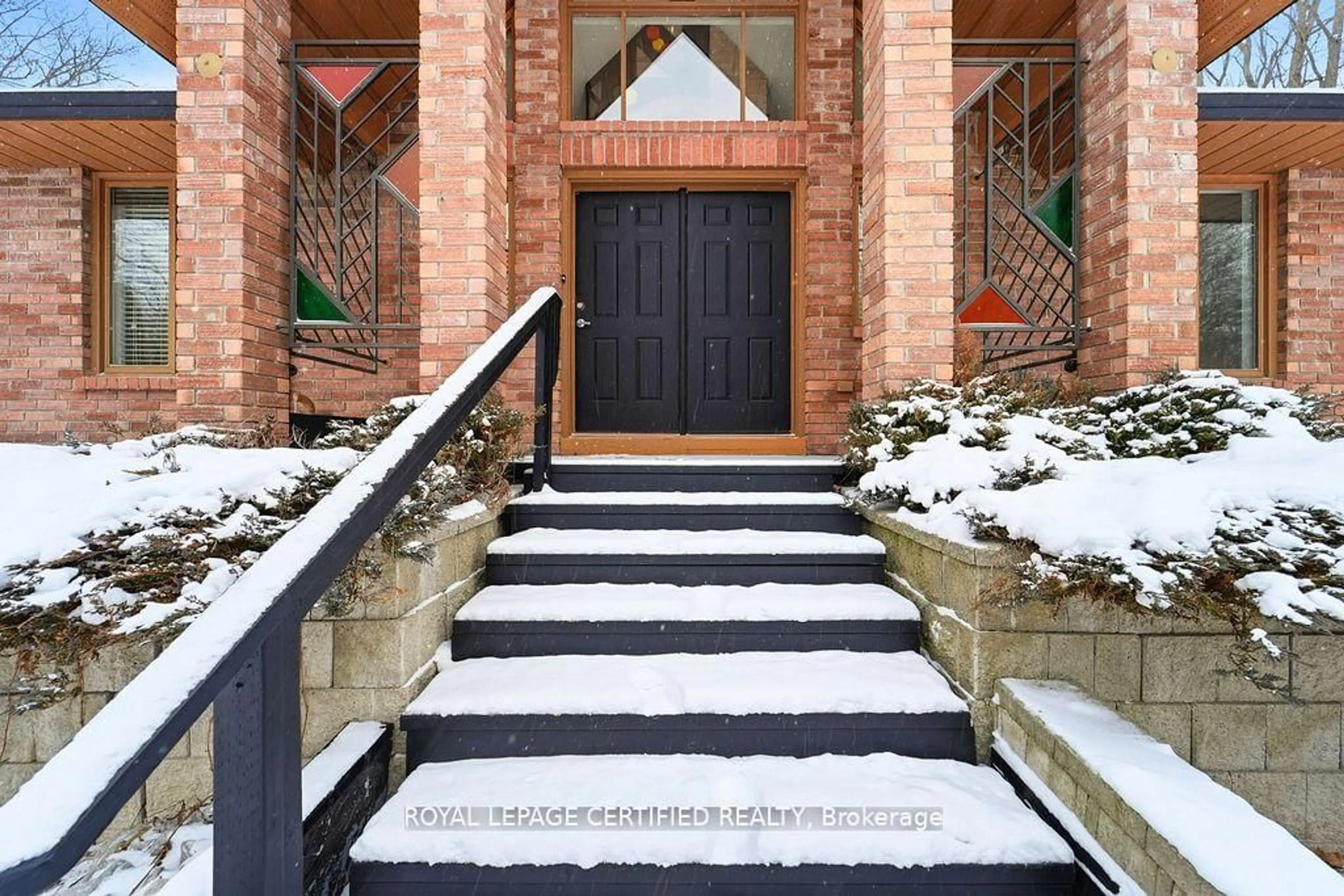 Unknown for 103 Sibbald Cres, Georgina Ontario L0E 1R0