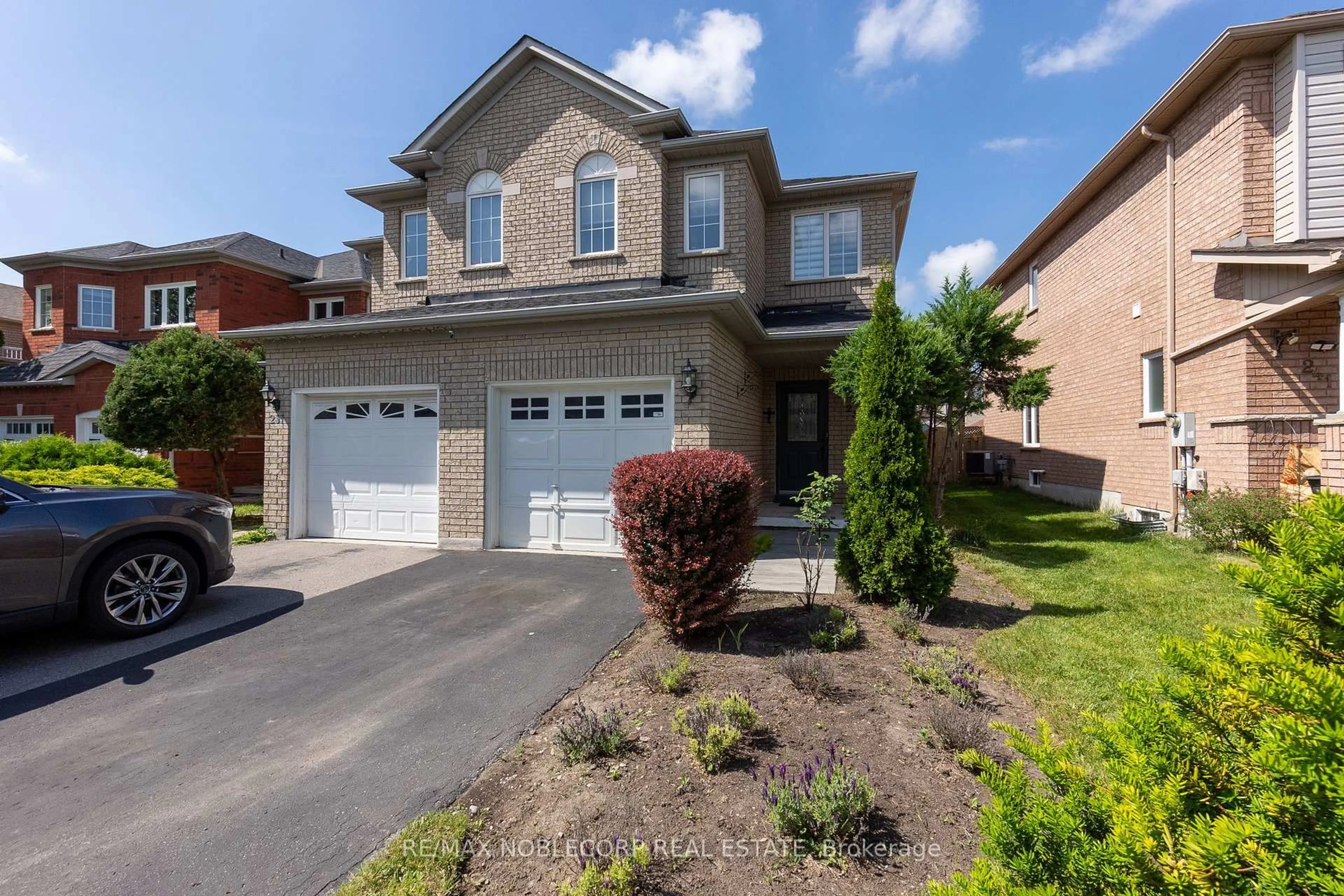 Home with brick exterior material, street for 239 Royal Appian Cres, Vaughan Ontario L4K 5L3