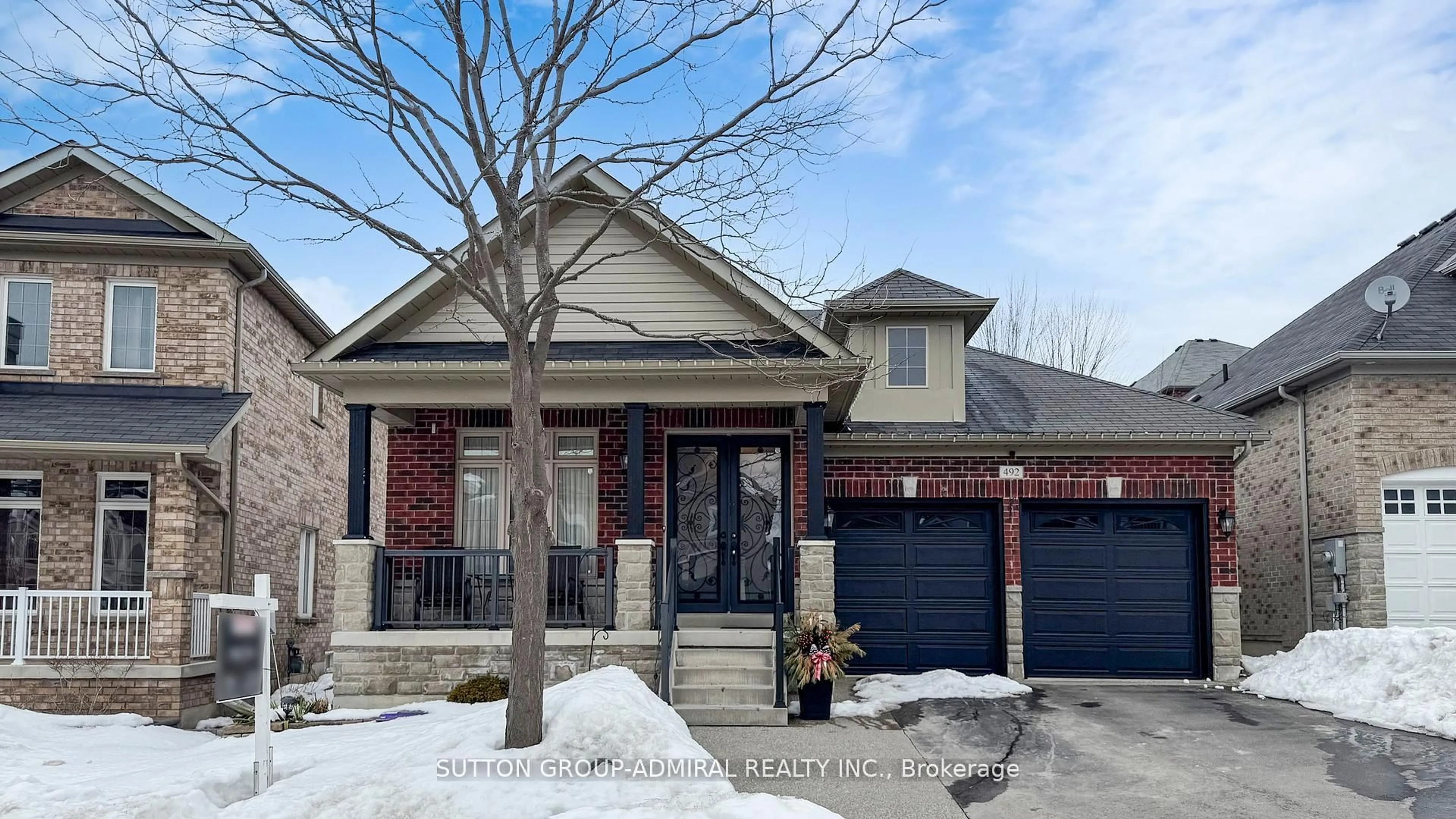 Home with brick exterior material, street for 492 Kwapis Blvd, Newmarket Ontario L3X 3K6
