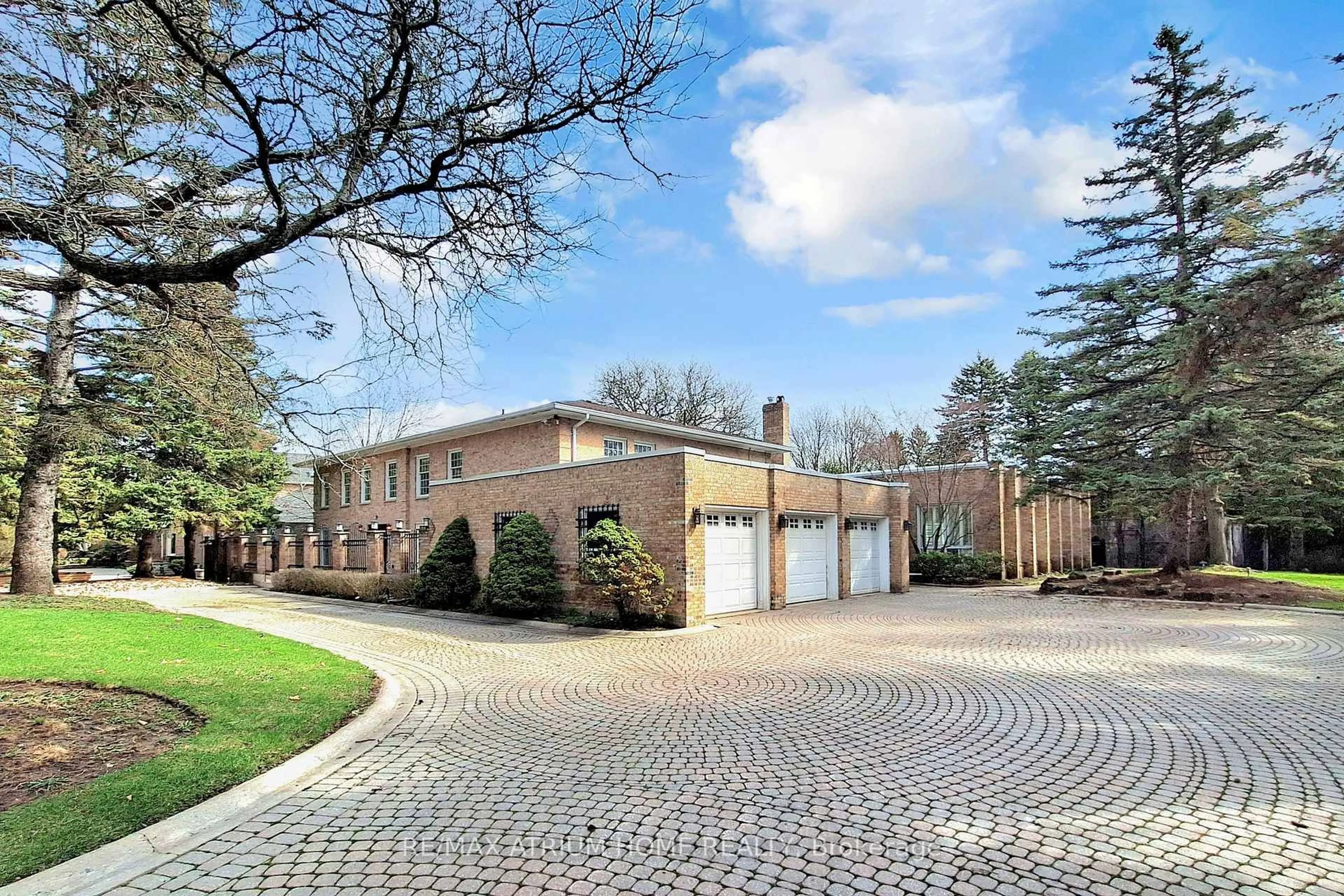 Unknown for 19 Limcombe Dr, Markham Ontario L3T 2V6