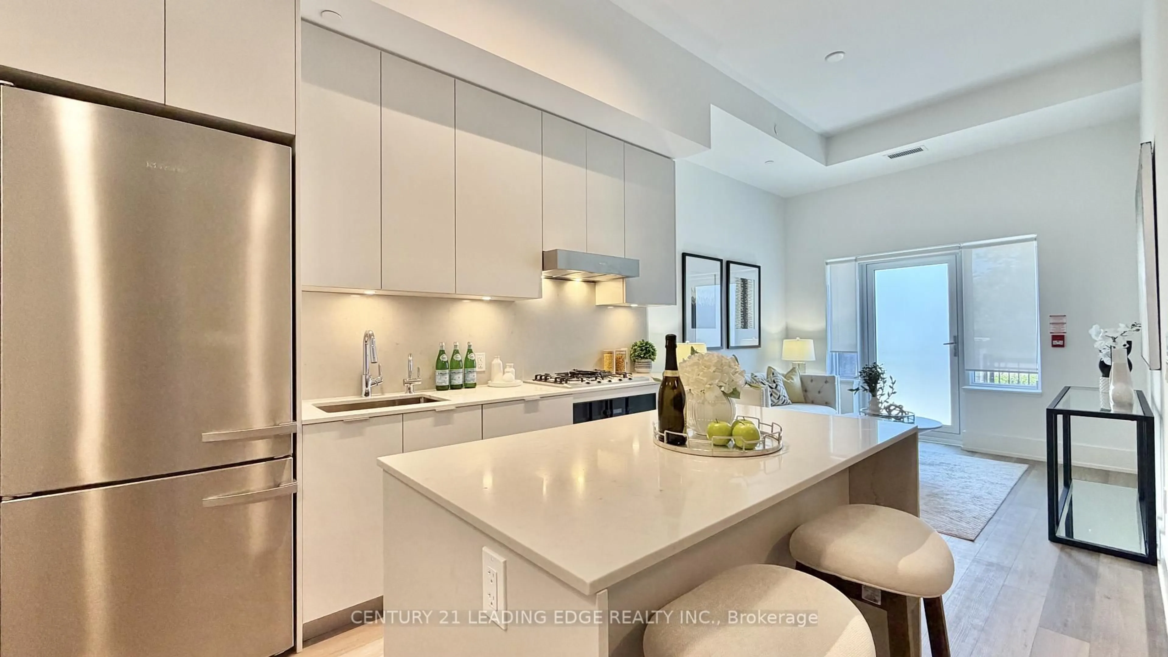 Contemporary kitchen, ceramic/tile floor for 8 Cedarland Dr #133, Markham Ontario L6G 0H4