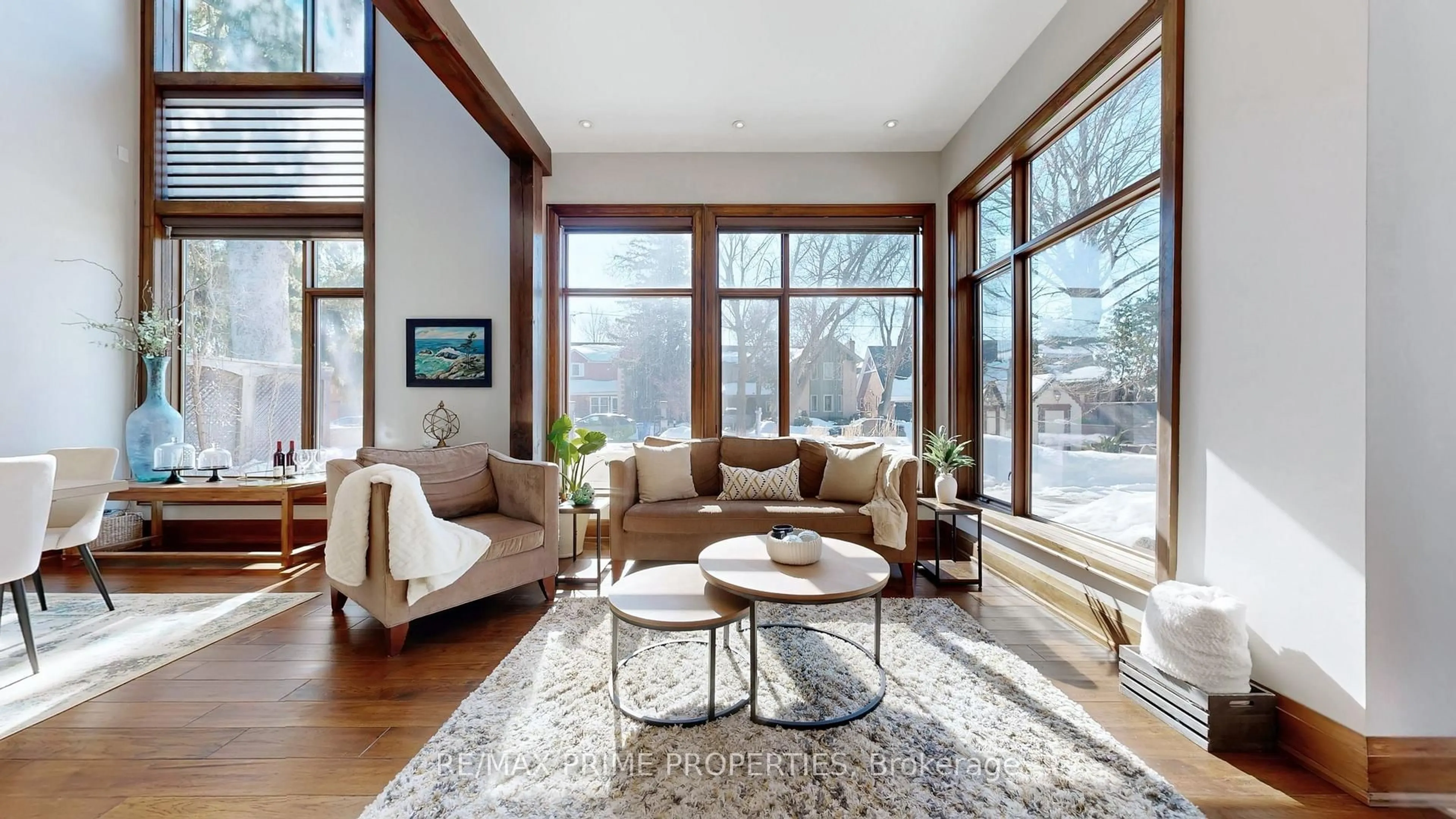 Living room with furniture, unknown for 227 second St, Whitchurch-Stouffville Ontario L4A 1B9