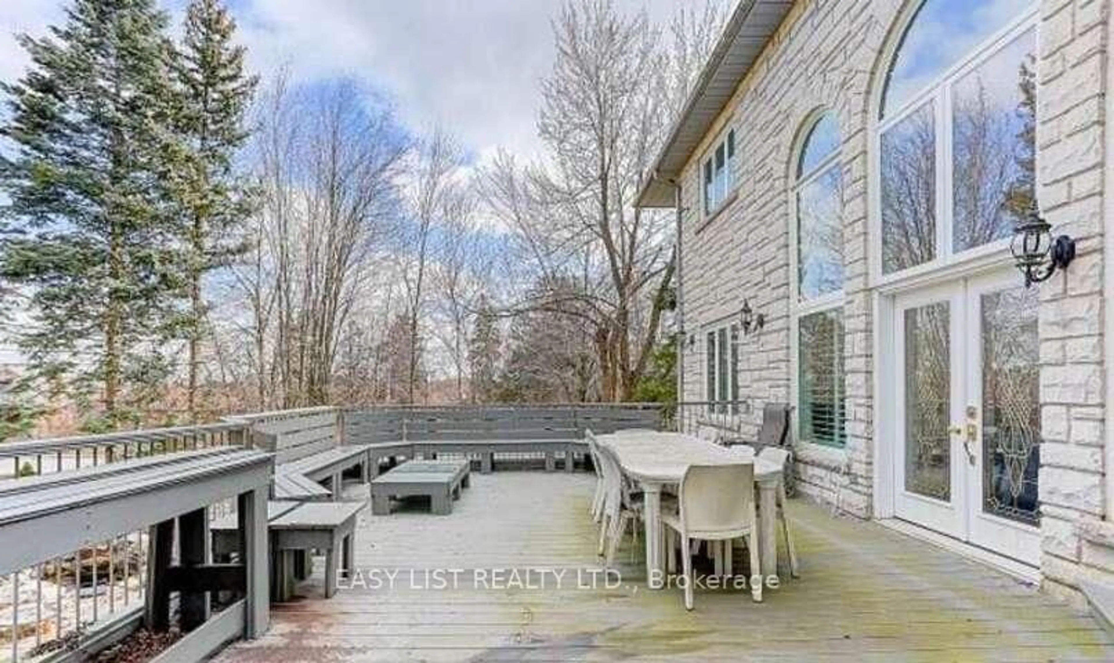 Patio, water/lake/river/ocean view for 206 Arnold Ave, Vaughan Ontario L4J 1B9