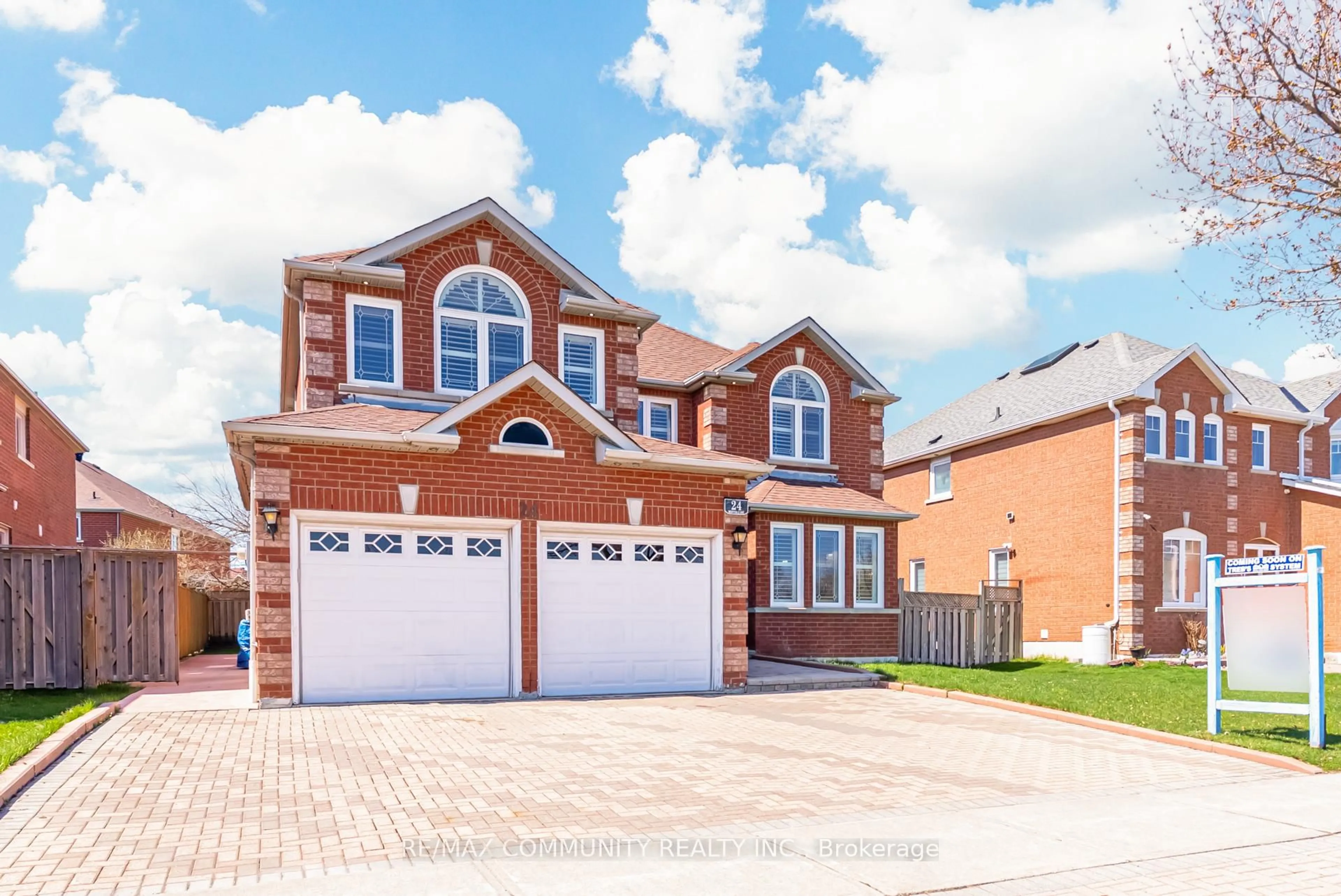 Home with brick exterior material, street for 24 Marydale Ave, Markham Ontario L3S 3N4