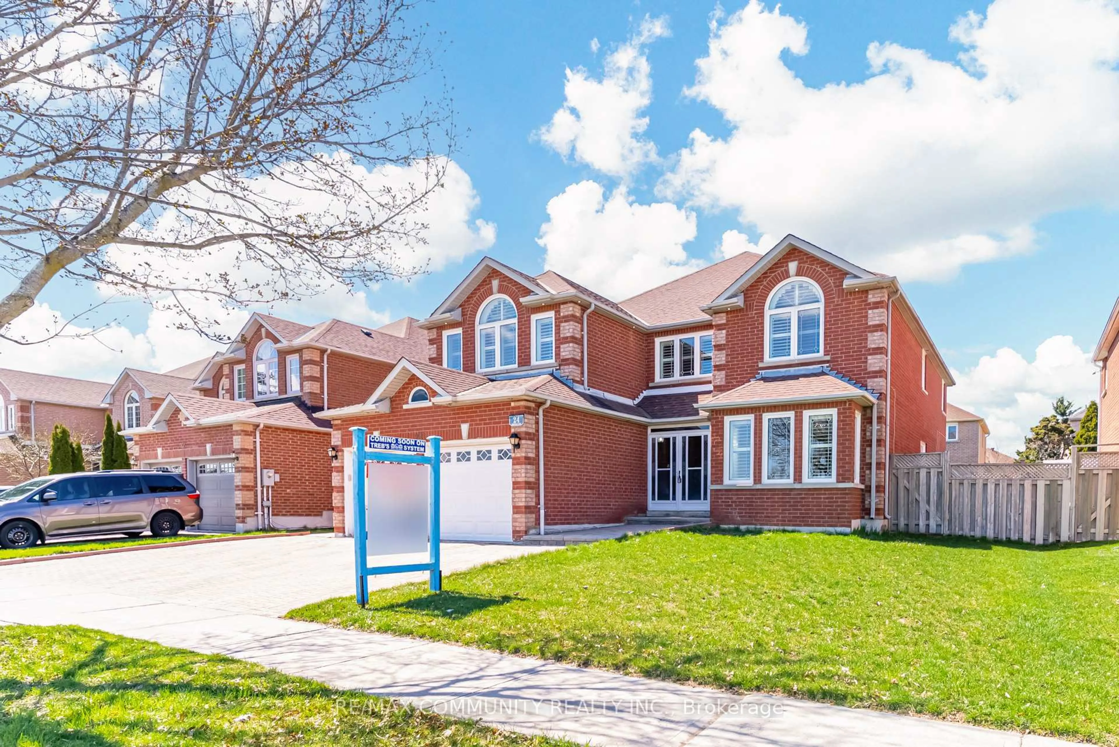 Home with brick exterior material, street for 24 Marydale Ave, Markham Ontario L3S 3N4