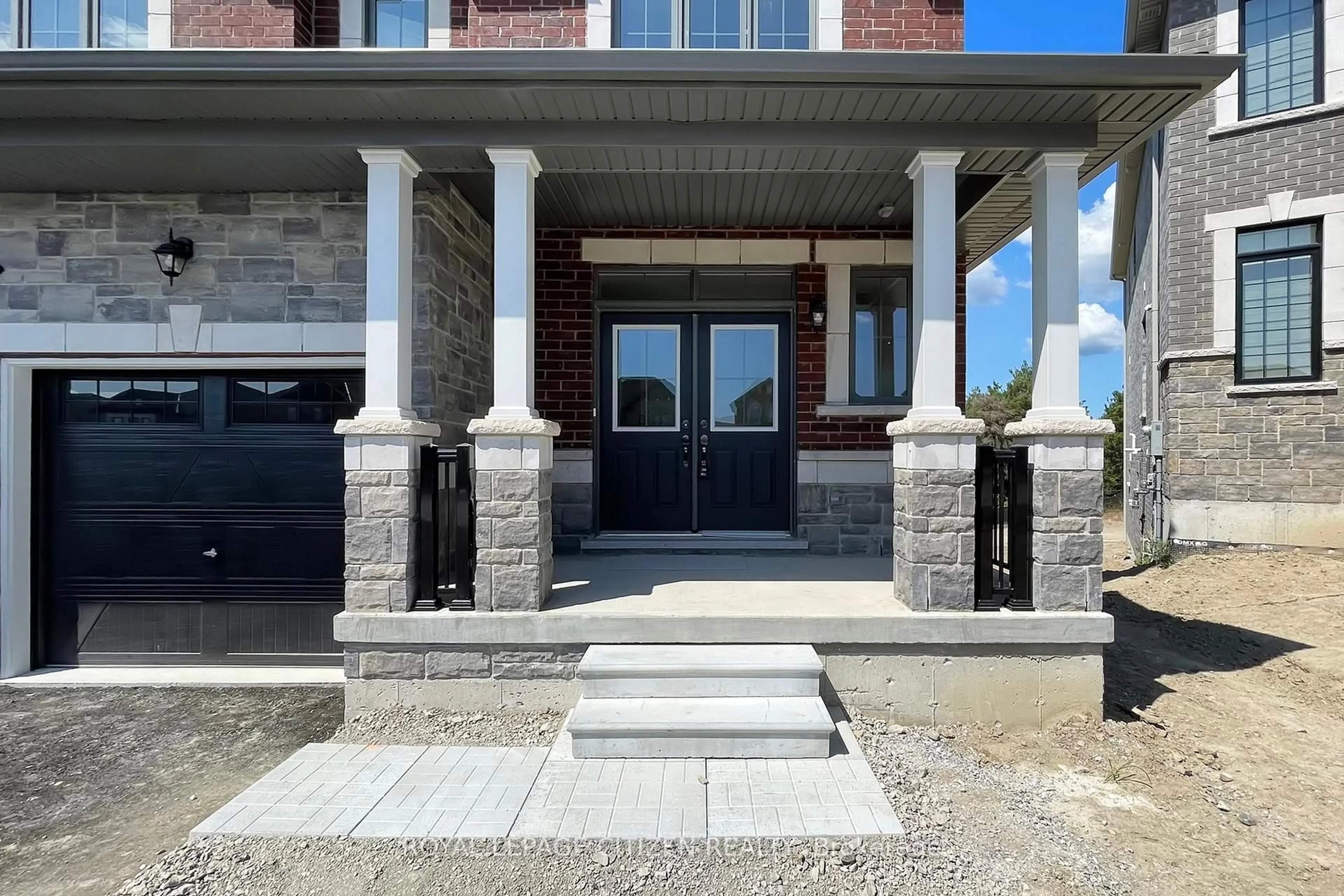 Unknown for 82 Lawrence D. Pridham Ave, New Tecumseth Ontario L9R 0X1