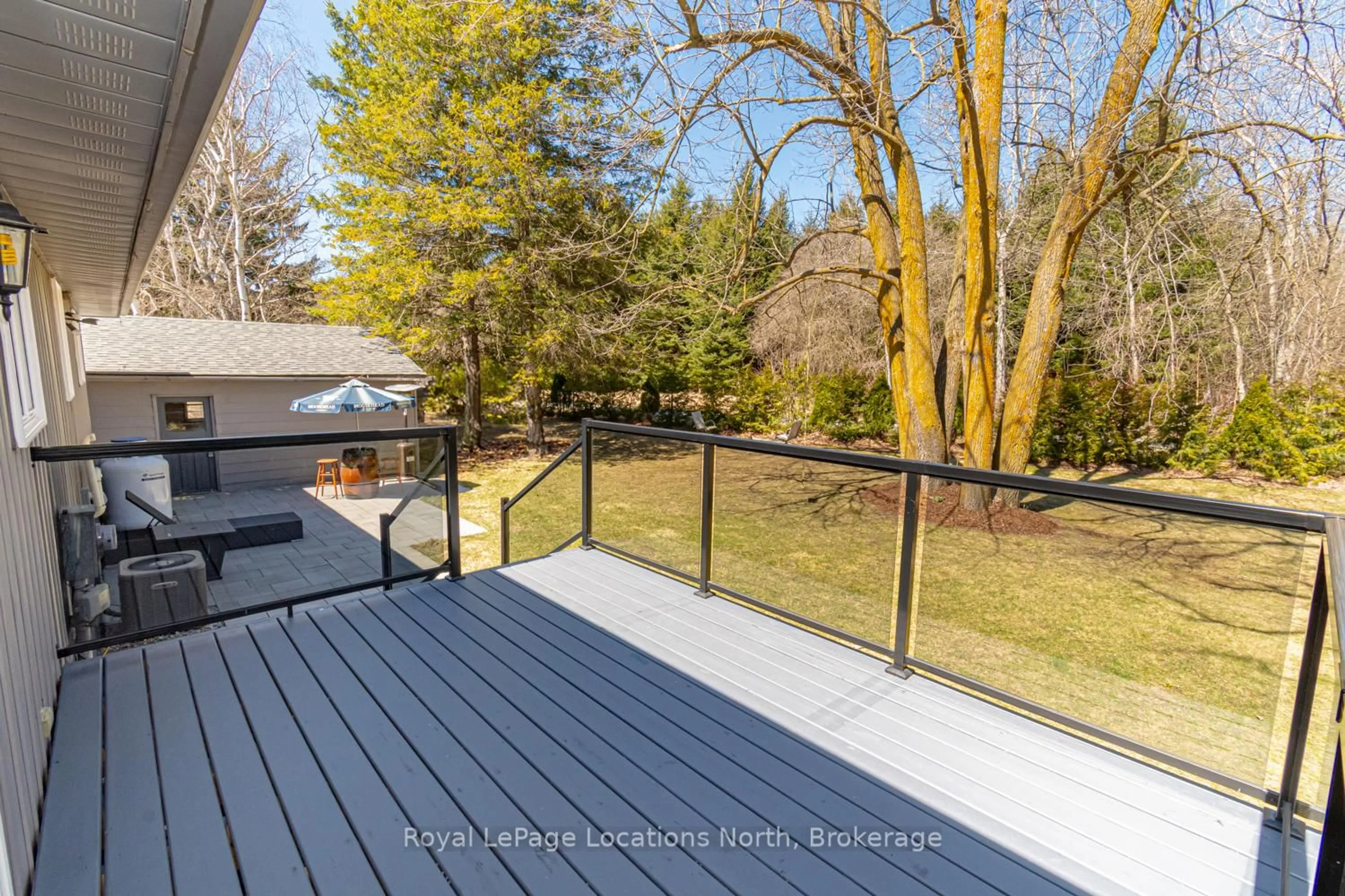 Patio, unknown for 5392 13th Line, New Tecumseth Ontario L0L 1L0