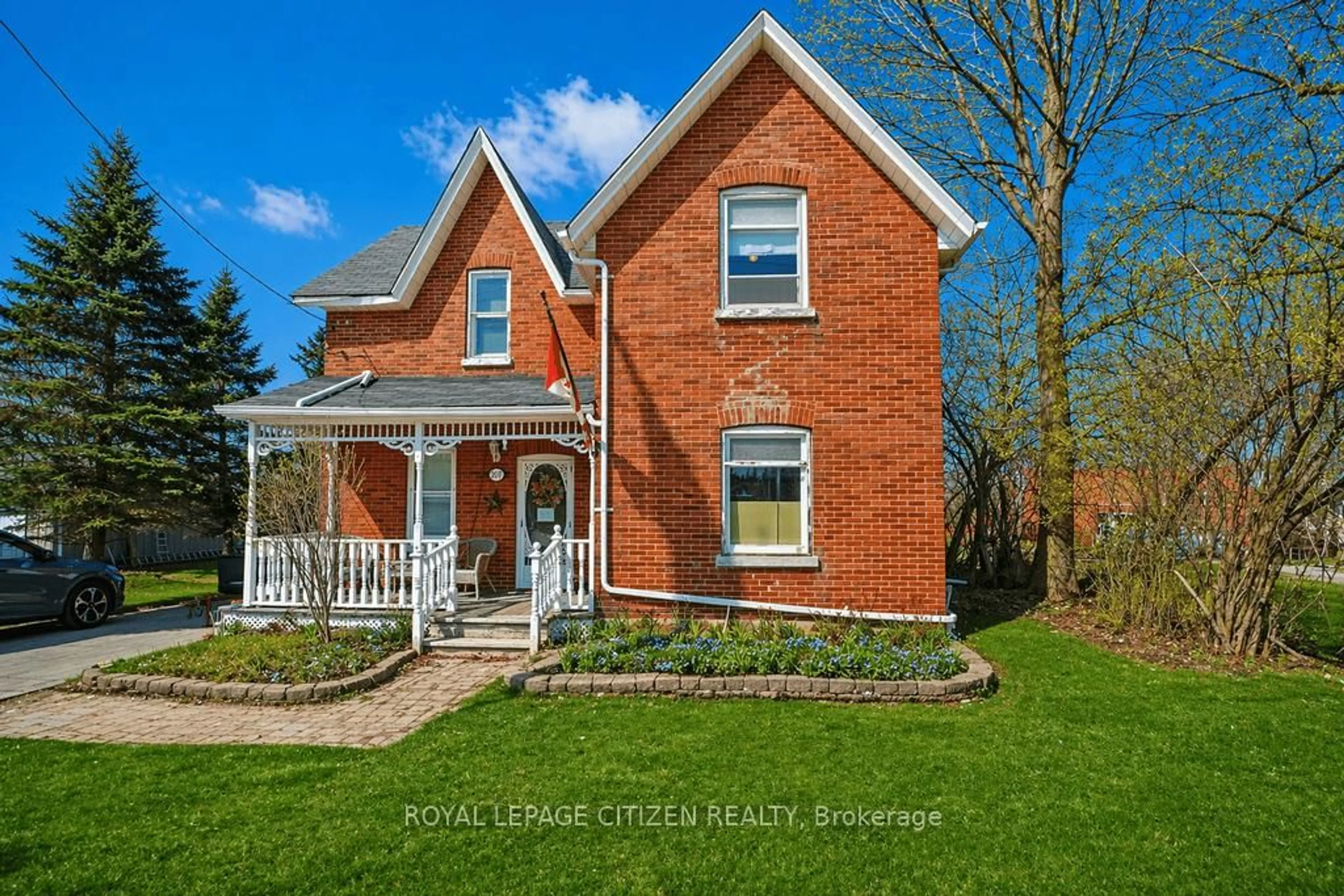 Home with brick exterior material, street for 207 BARRIE St, Essa Ontario L0L 2N0