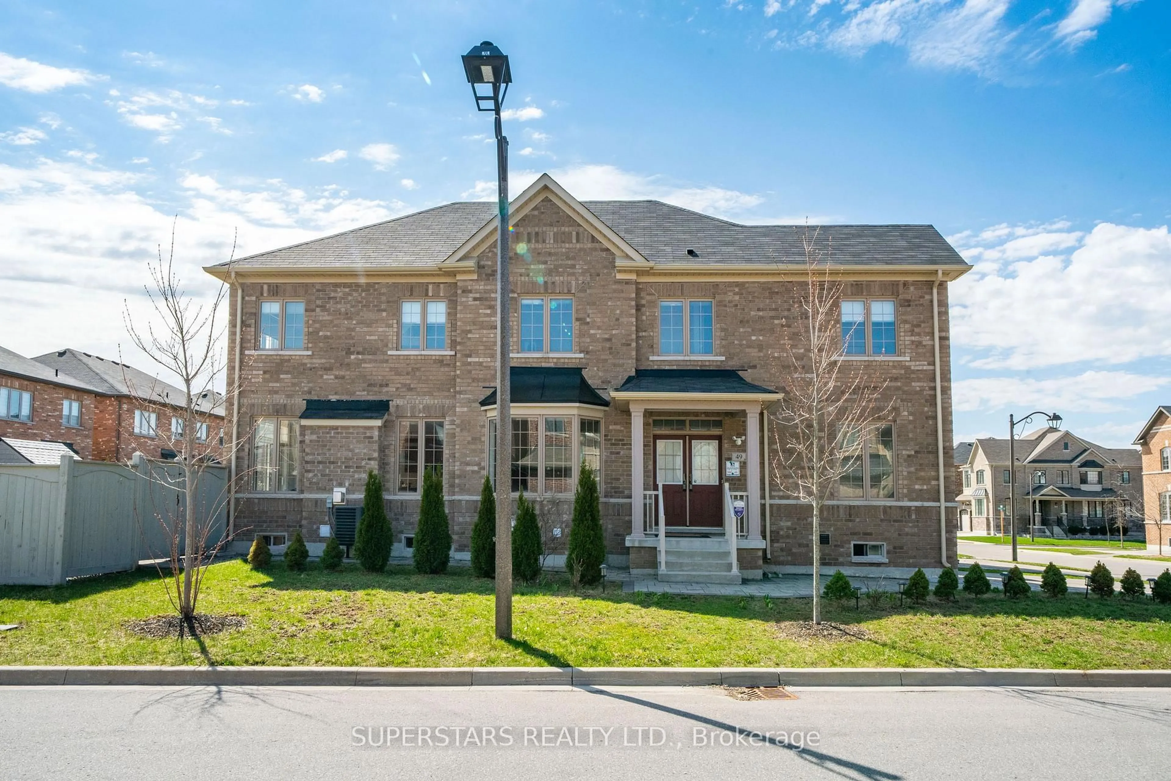 Home with brick exterior material, street for 49 Birkett Way, Whitchurch-Stouffville Ontario L4A 4P7