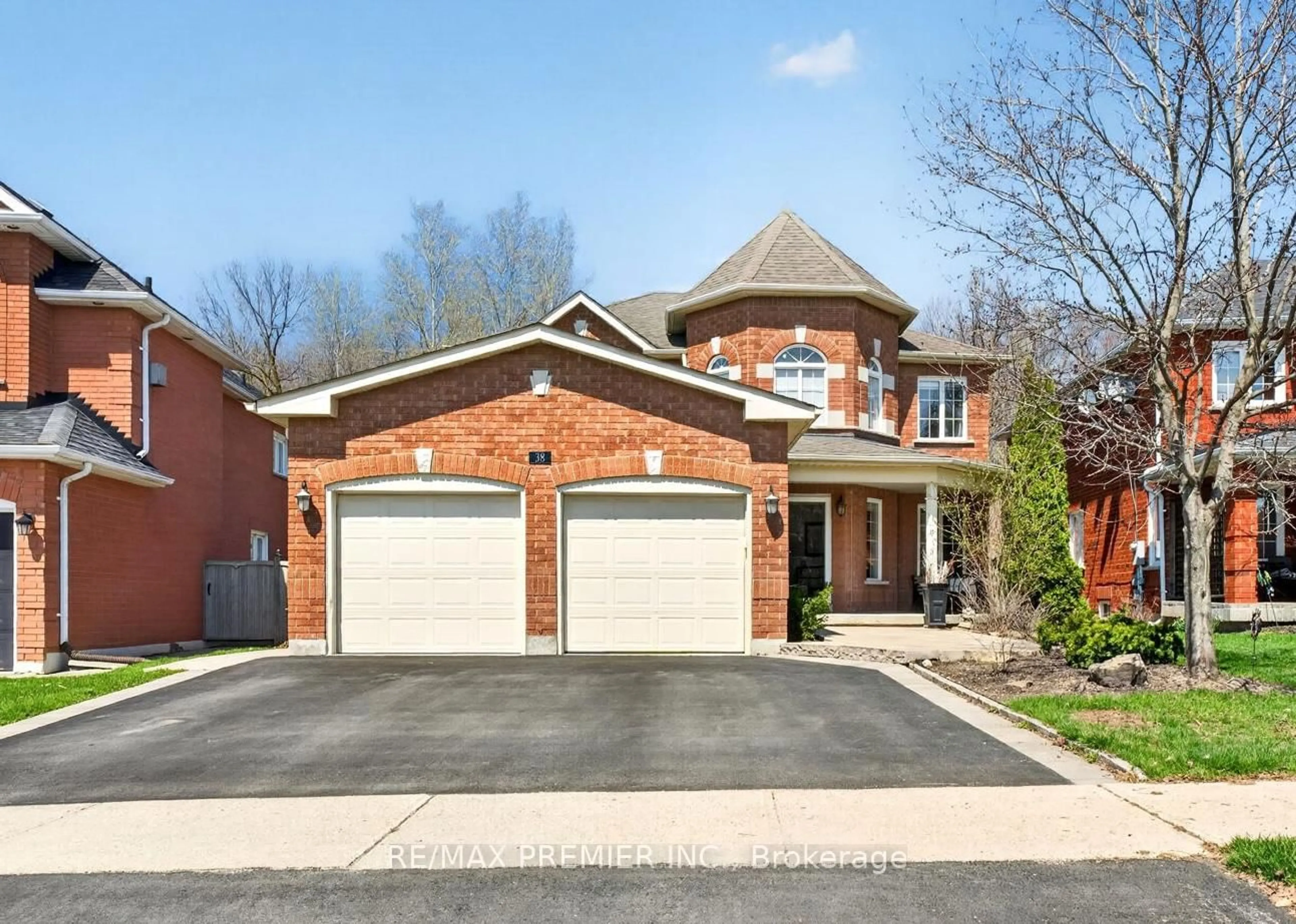 Home with brick exterior material, street for 38 Helmsdale Ave, Vaughan Ontario L6A 2G5