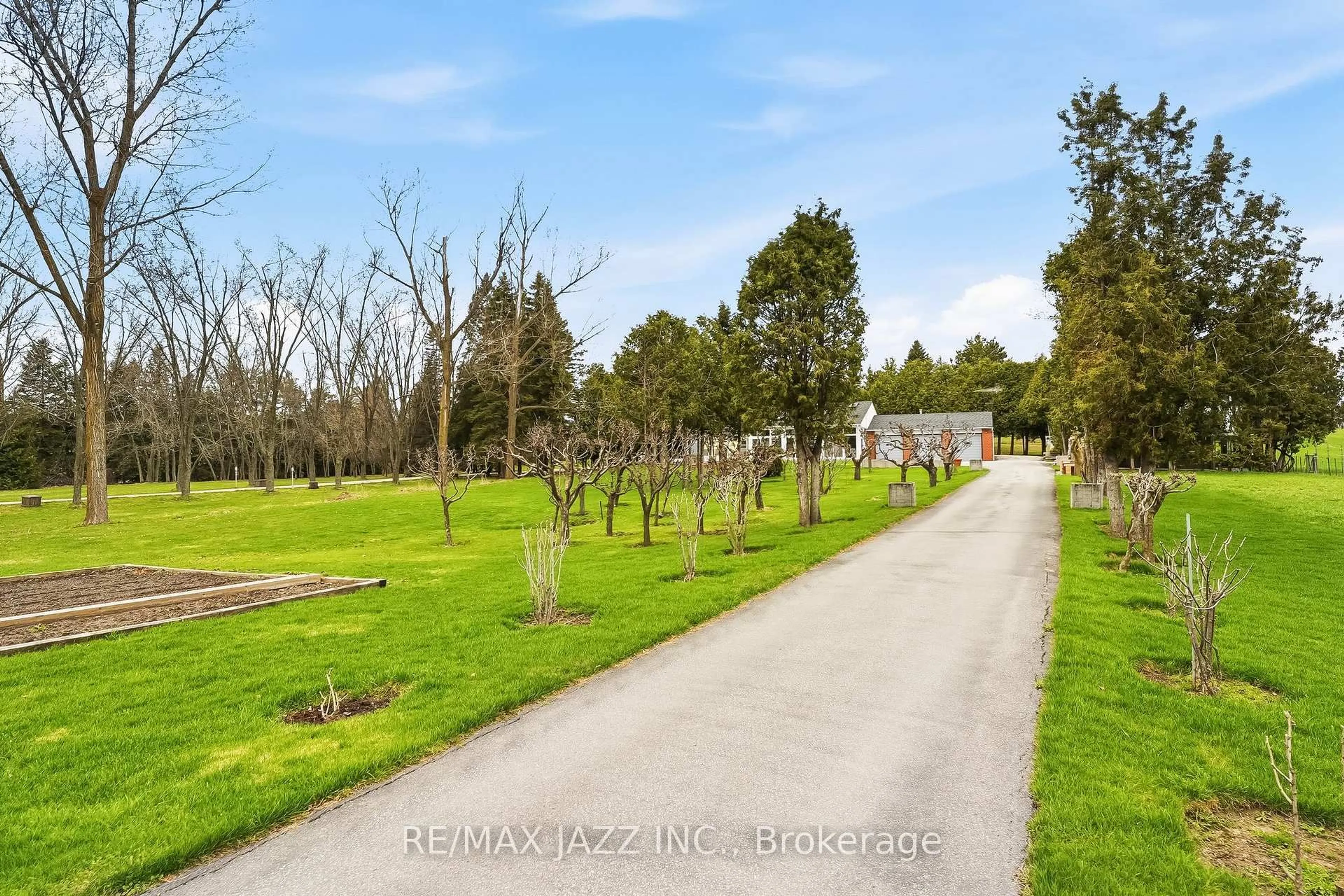 A pic from outside/outdoor area/front of a property/back of a property/a pic from drone, forest/trees view for 4320 Bloomington Rd, Whitchurch-Stouffville Ontario L4A 7X5