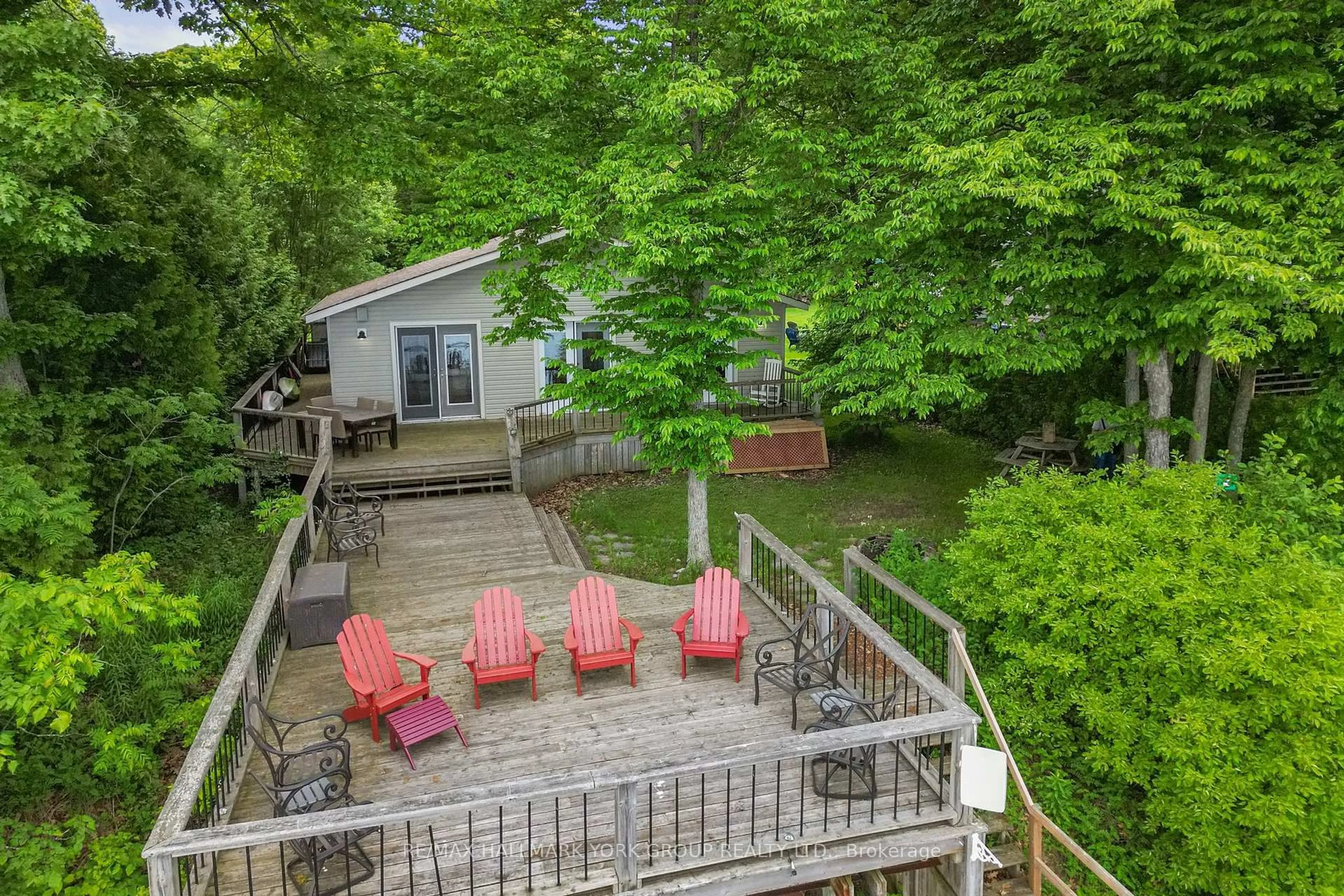 A pic from outside/outdoor area/front of a property/back of a property/a pic from drone, water/lake/river/ocean view for Lot 4 Fox Island, Georgina Islands Ontario L0E 1R0