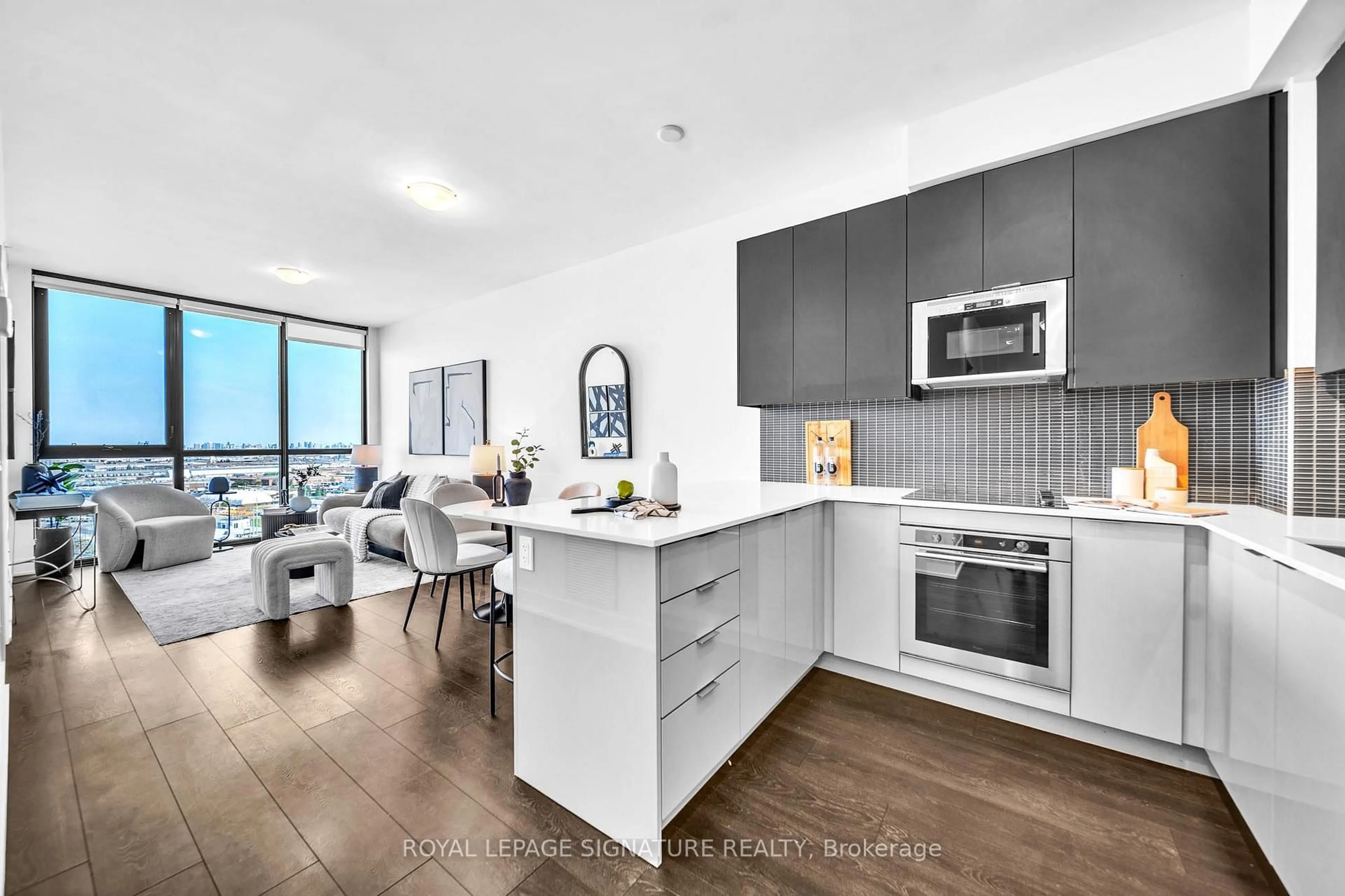 Open concept kitchen, unknown for 2908 Highway 7 #1610, Vaughan Ontario L4K 0K5