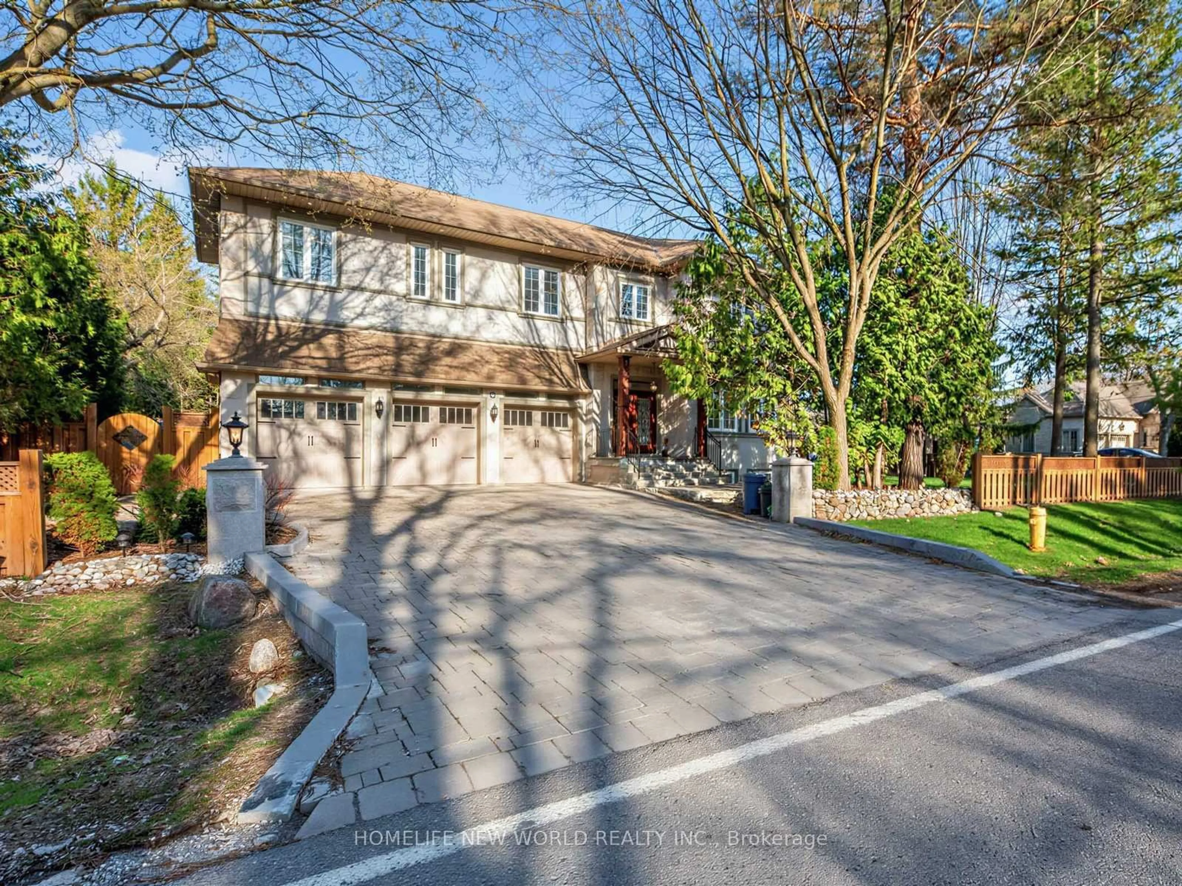 Home with brick exterior material, street for 5 Oakcrest Ave, Markham Ontario L3R 2B7