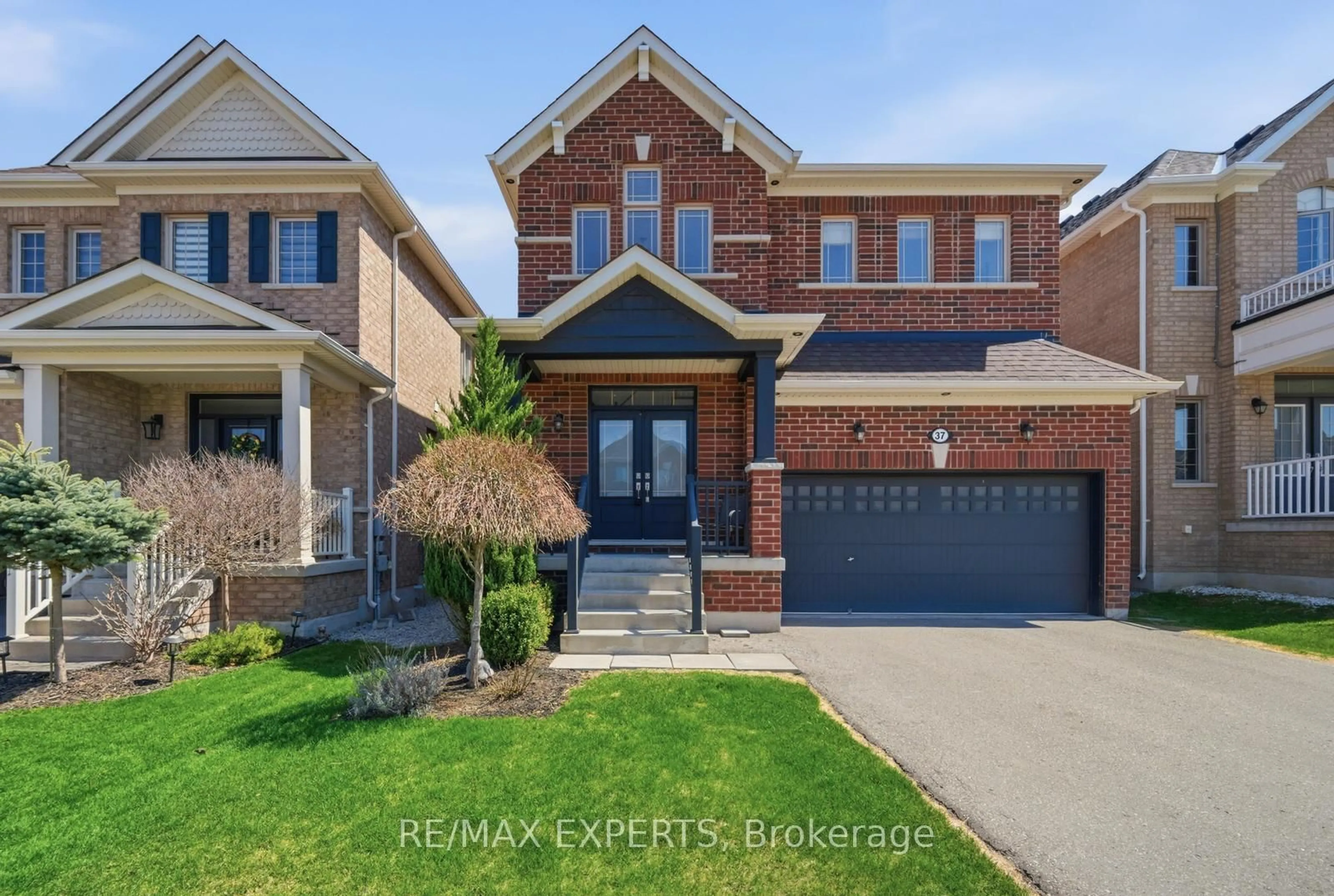 Home with brick exterior material, street for 37 Schwalm Cres, New Tecumseth Ontario L0G 1W0