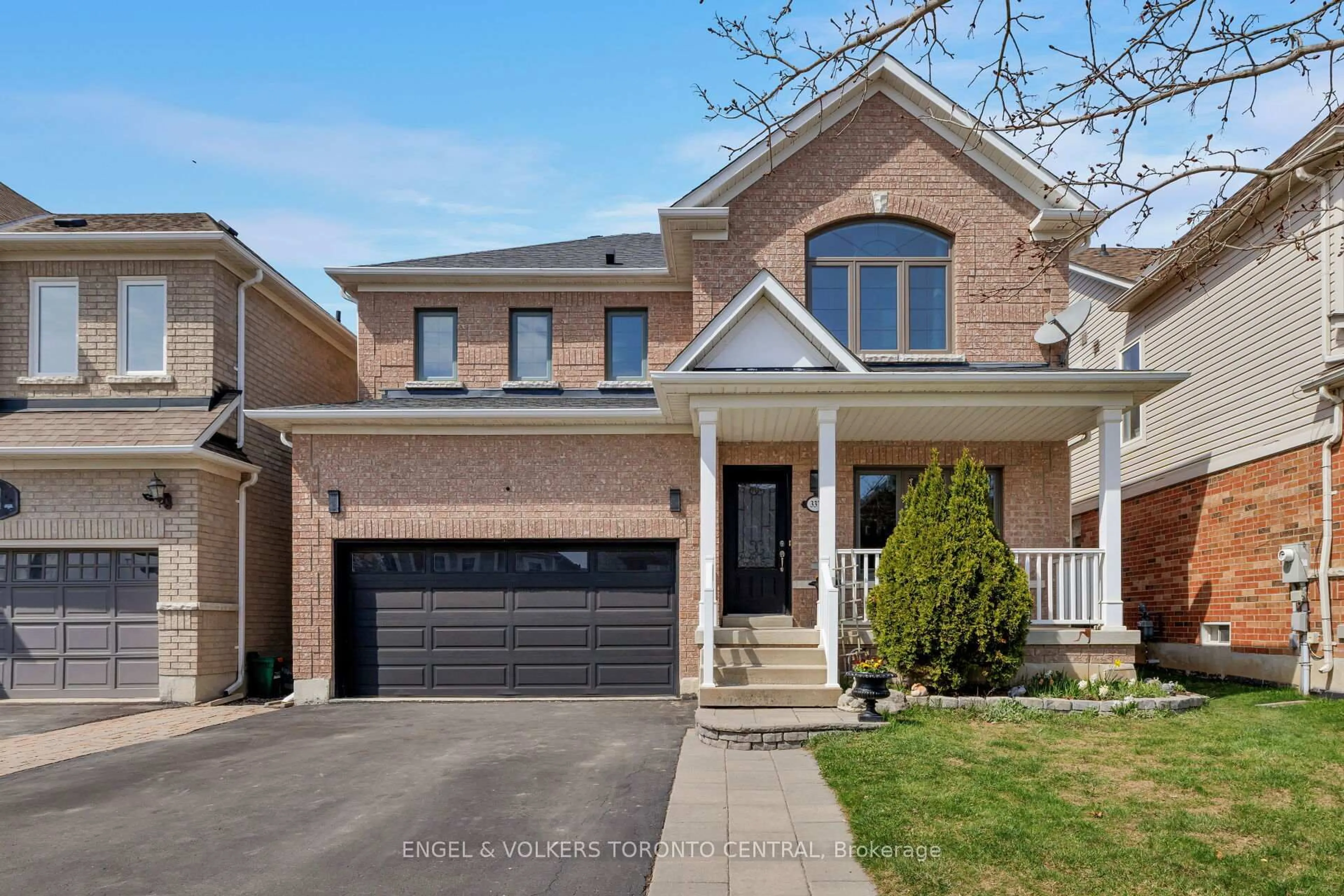 Home with brick exterior material, street for 337 Kirkvalley Cres, Aurora Ontario L4G 7S1