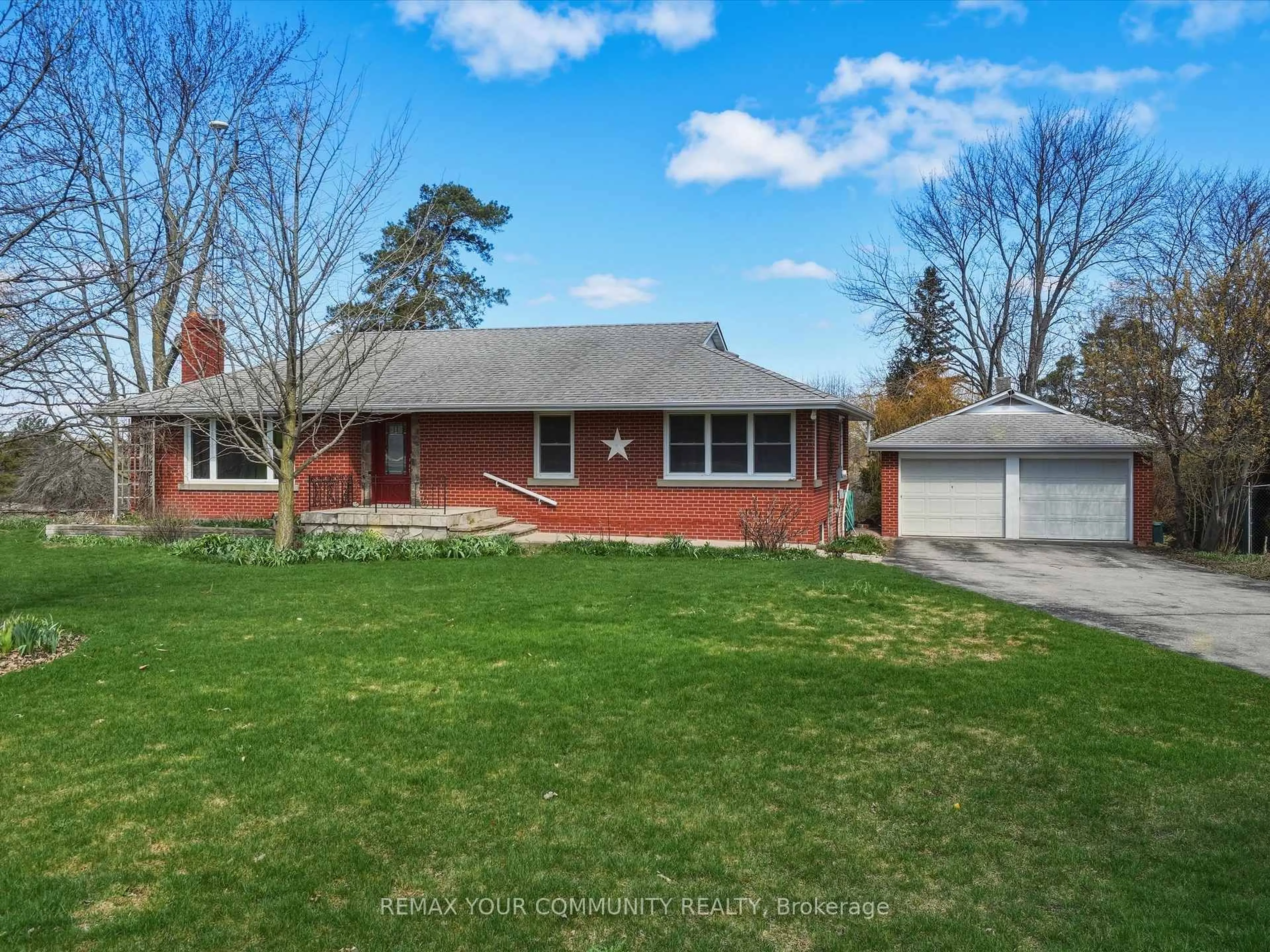 Home with brick exterior material, street for 4198 Simcoe County Road 88 Rd, Bradford West Gwillimbury Ontario L3Z 3K8