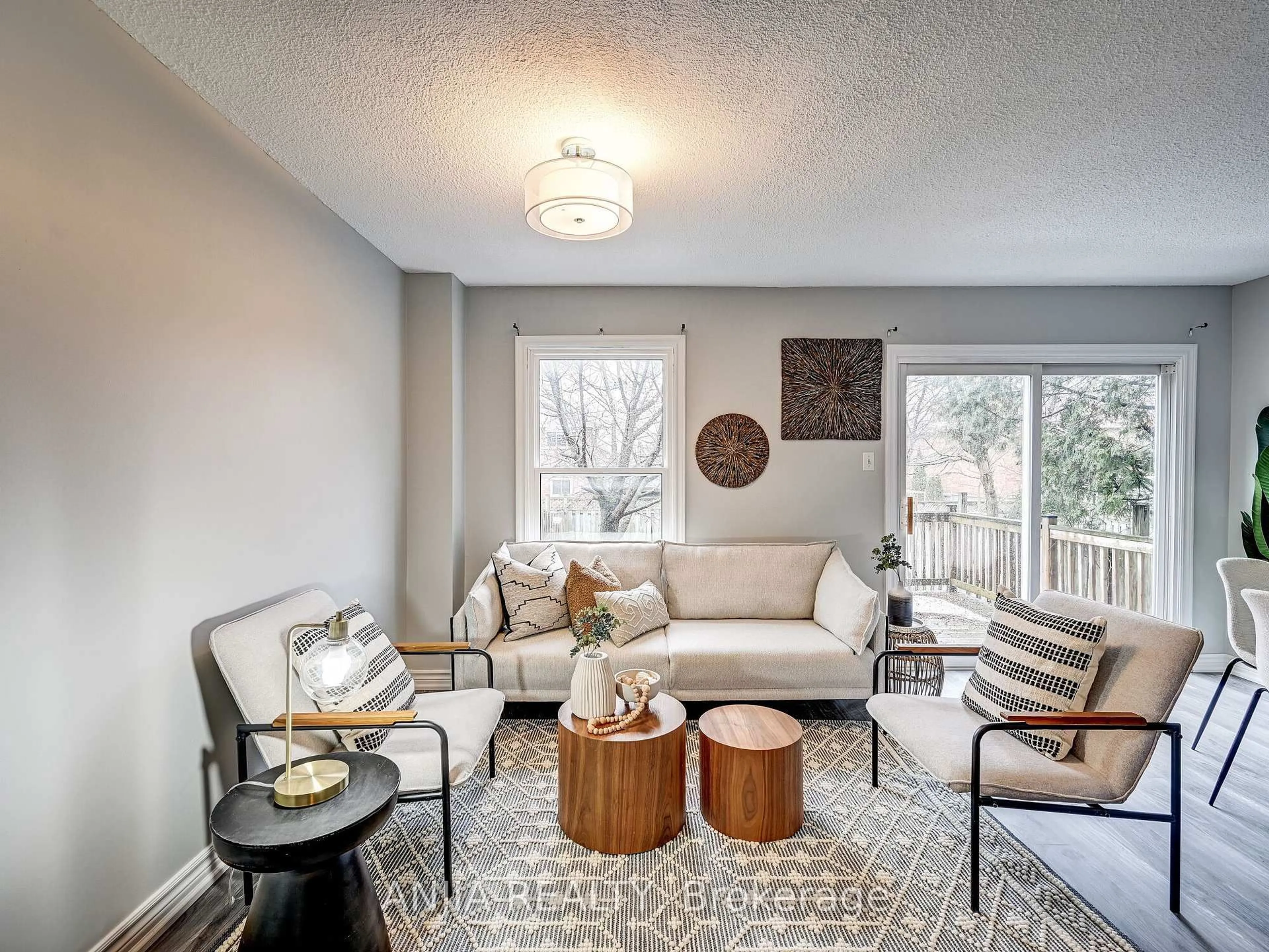 Living room with furniture, unknown for 61 Sorrell Cres, Markham Ontario L3S 1K9