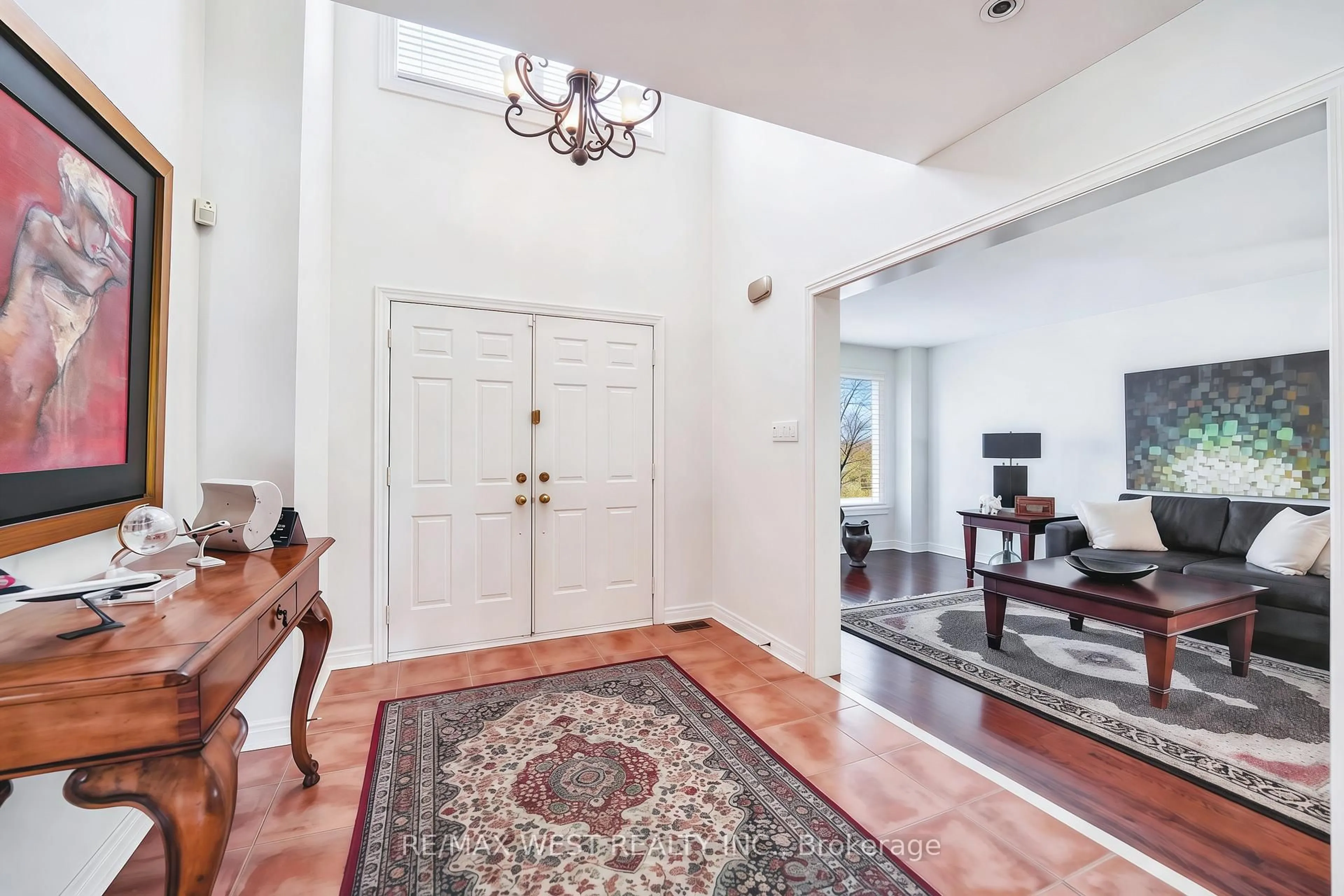 Indoor foyer for 61 Shawbridge Blvd, Vaughan Ontario L4H 1J2