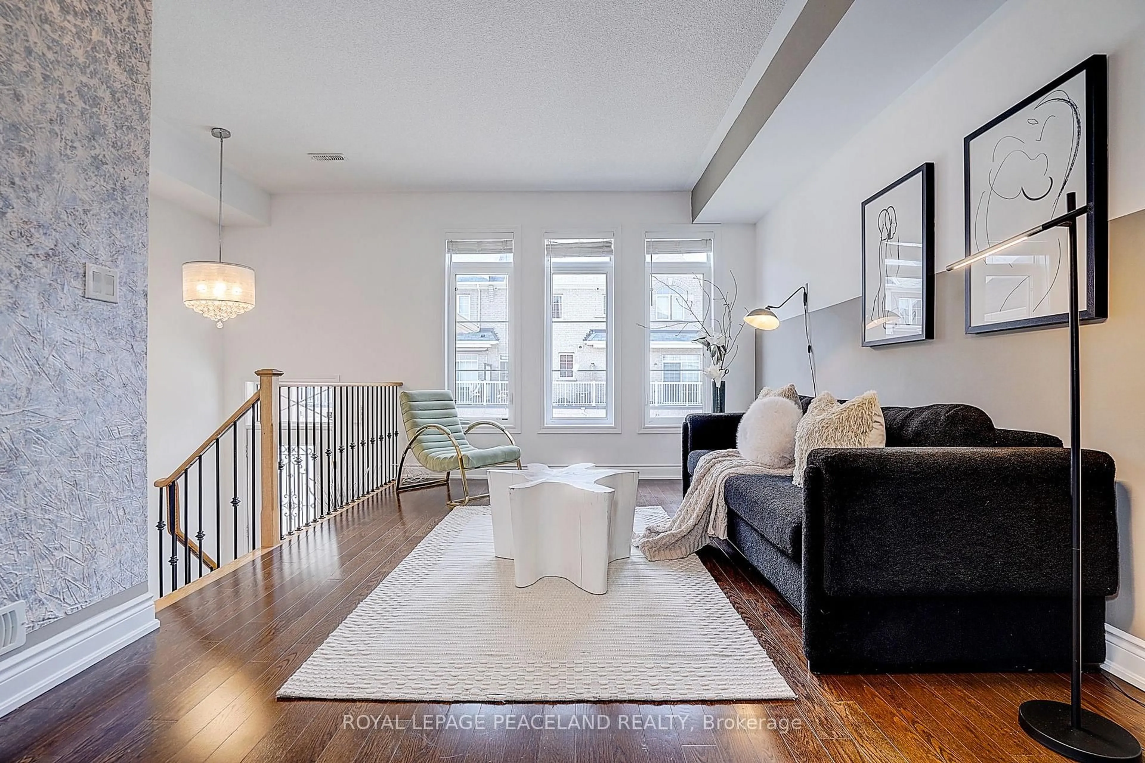 Living room with furniture, unknown for 63 Mack Clement Lane, Richmond Hill Ontario L4S 2P7