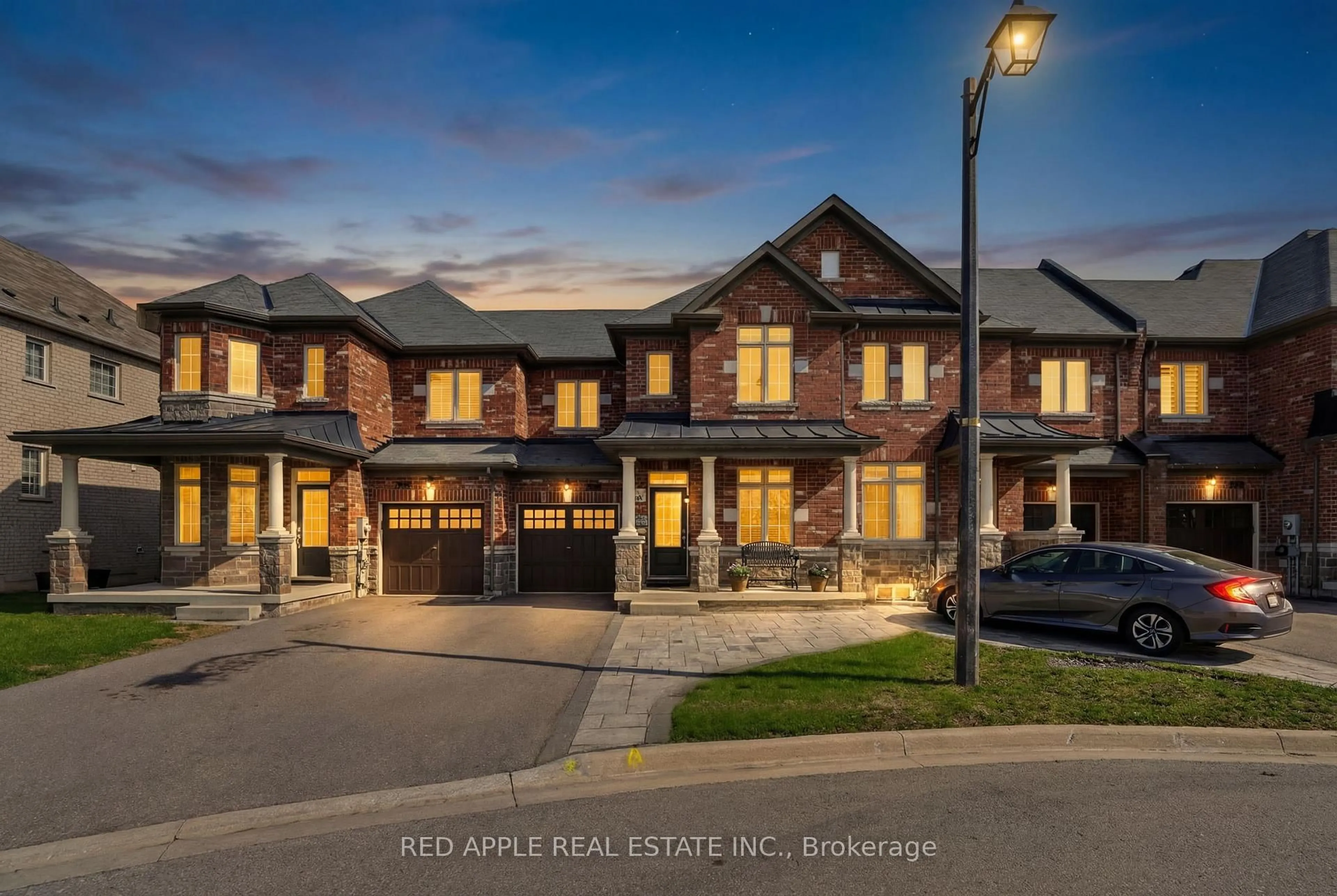 Home with brick exterior material, street for 347 Luck Crt, Newmarket Ontario L3X 0J5