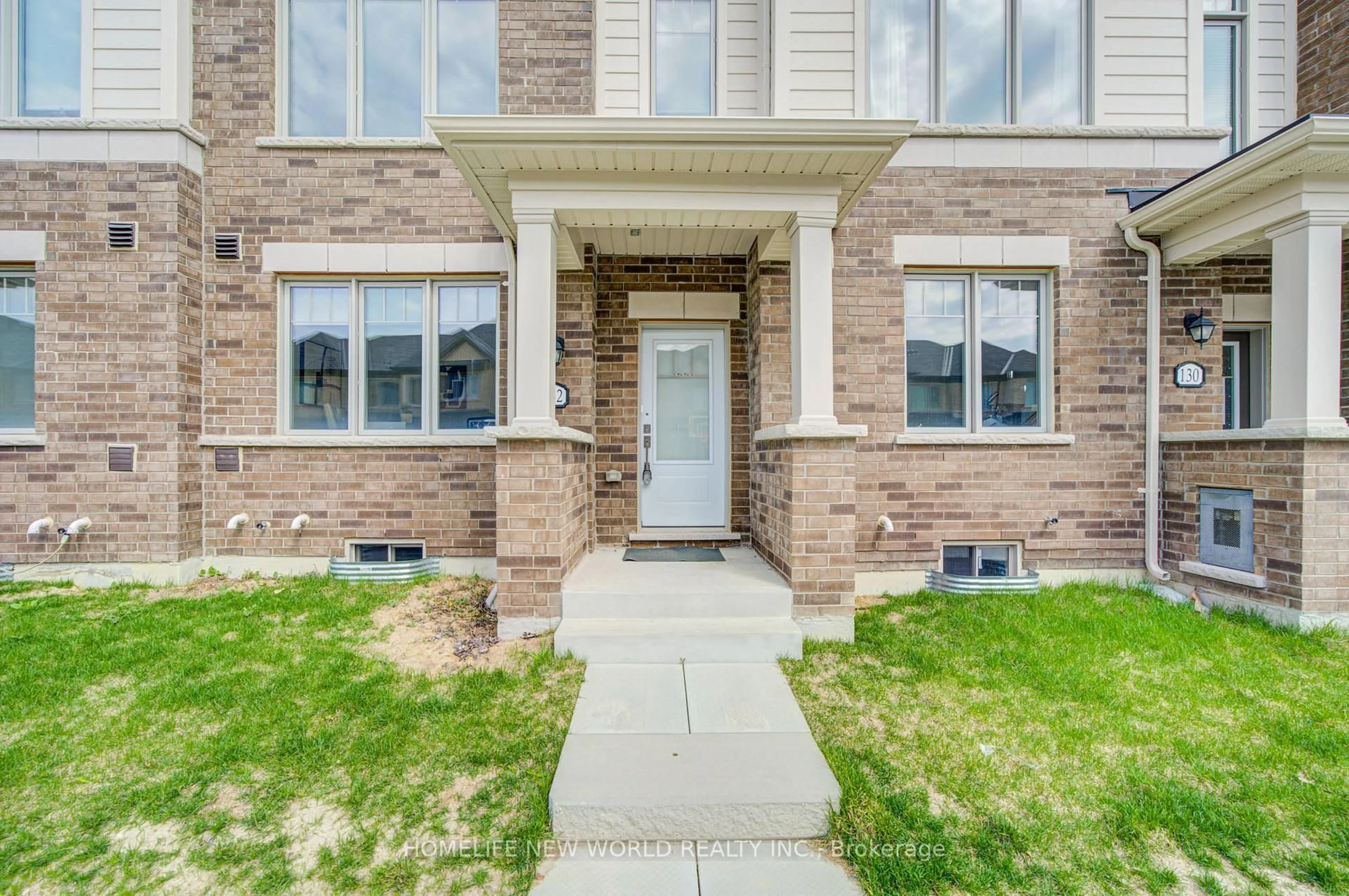 Home with brick exterior material, street for 132 Lageer Dr, Whitchurch-Stouffville Ontario L4A 5G2