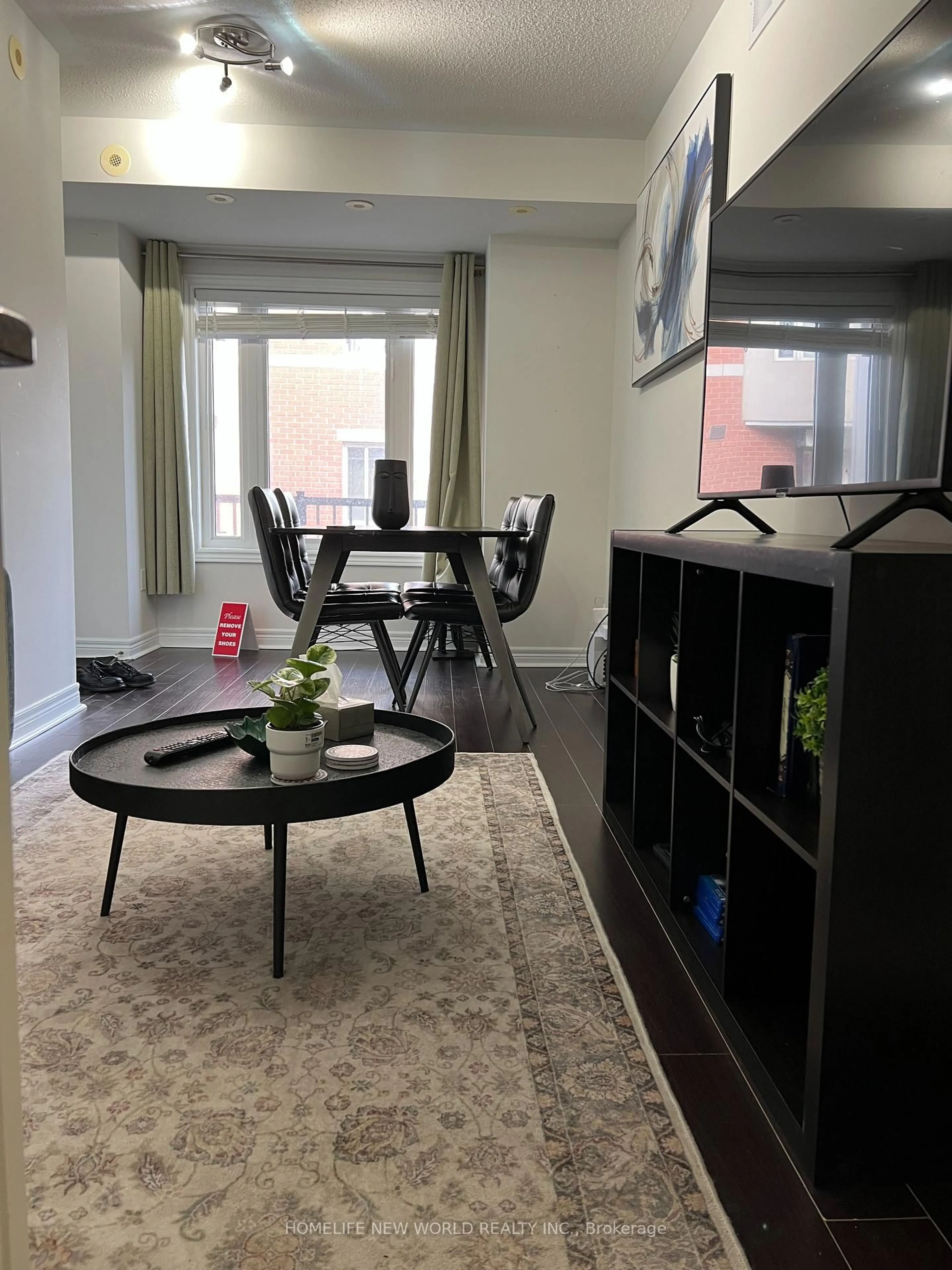 Unknown for 306 John St #292, Markham Ontario L3T 0A7