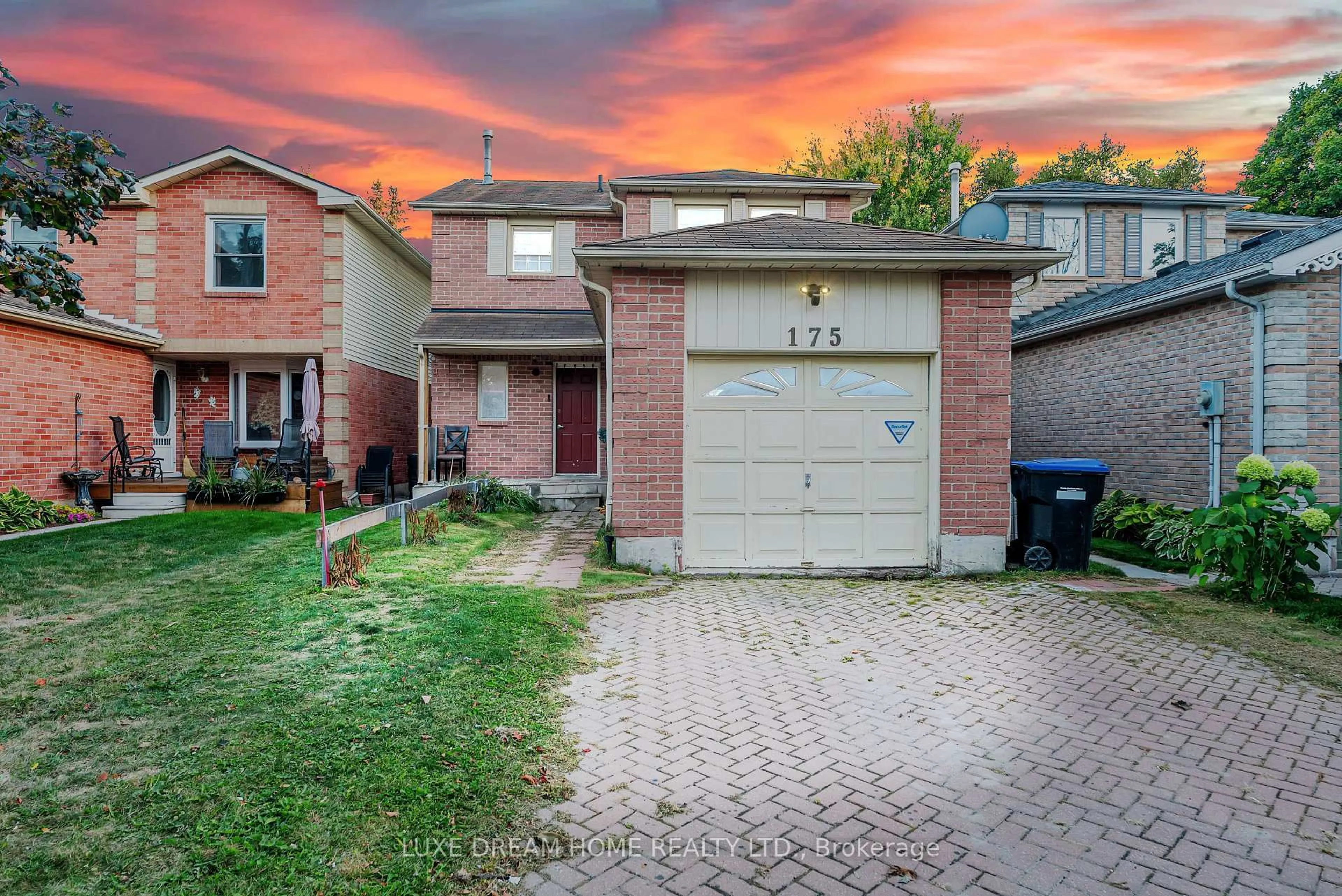Home with brick exterior material, street for 175 Albert St, New Tecumseth Ontario L9R 1W8
