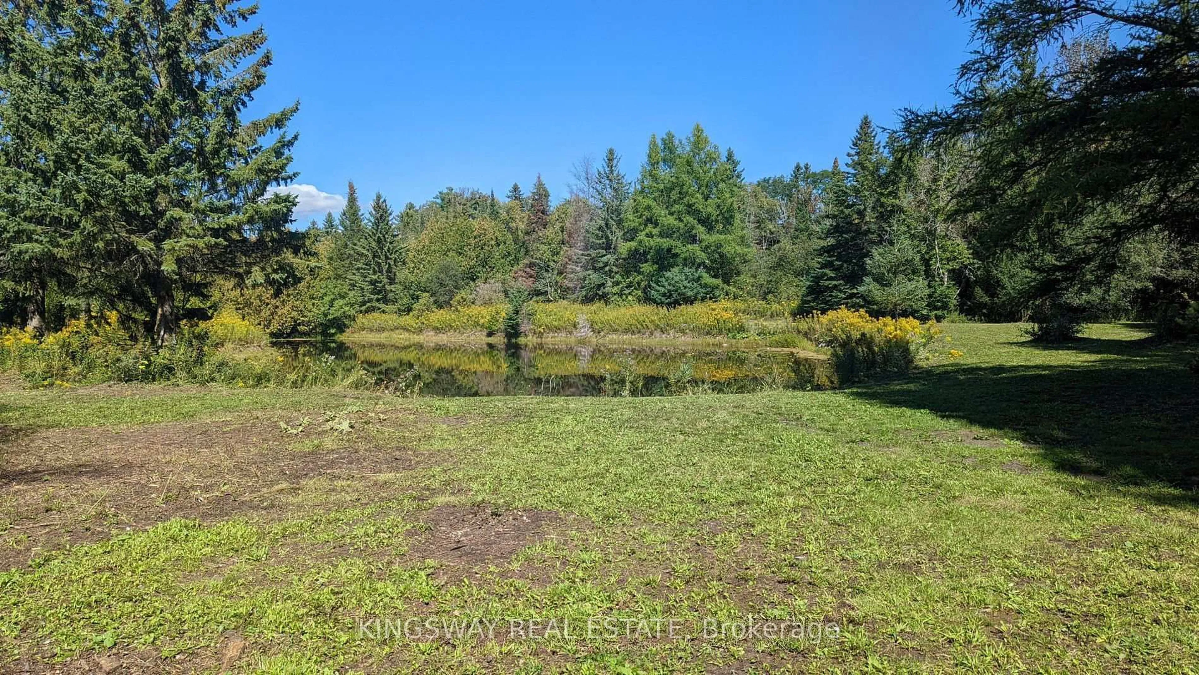 A pic from outside/outdoor area/front of a property/back of a property/a pic from drone, water/lake/river/ocean view for 250 Davis Dr, Uxbridge Ontario L9P 1R1
