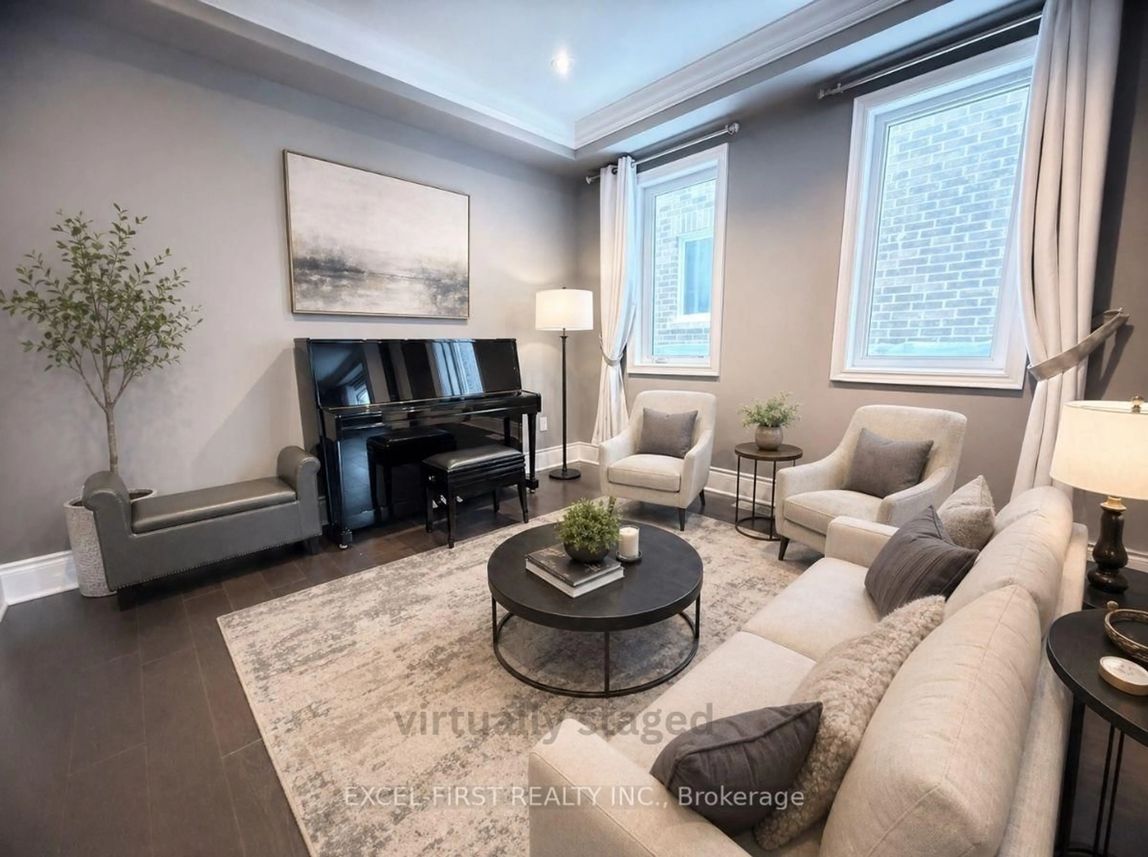 Living room with furniture, unknown for 117 Novan Cres, Aurora Ontario L4G 0X7