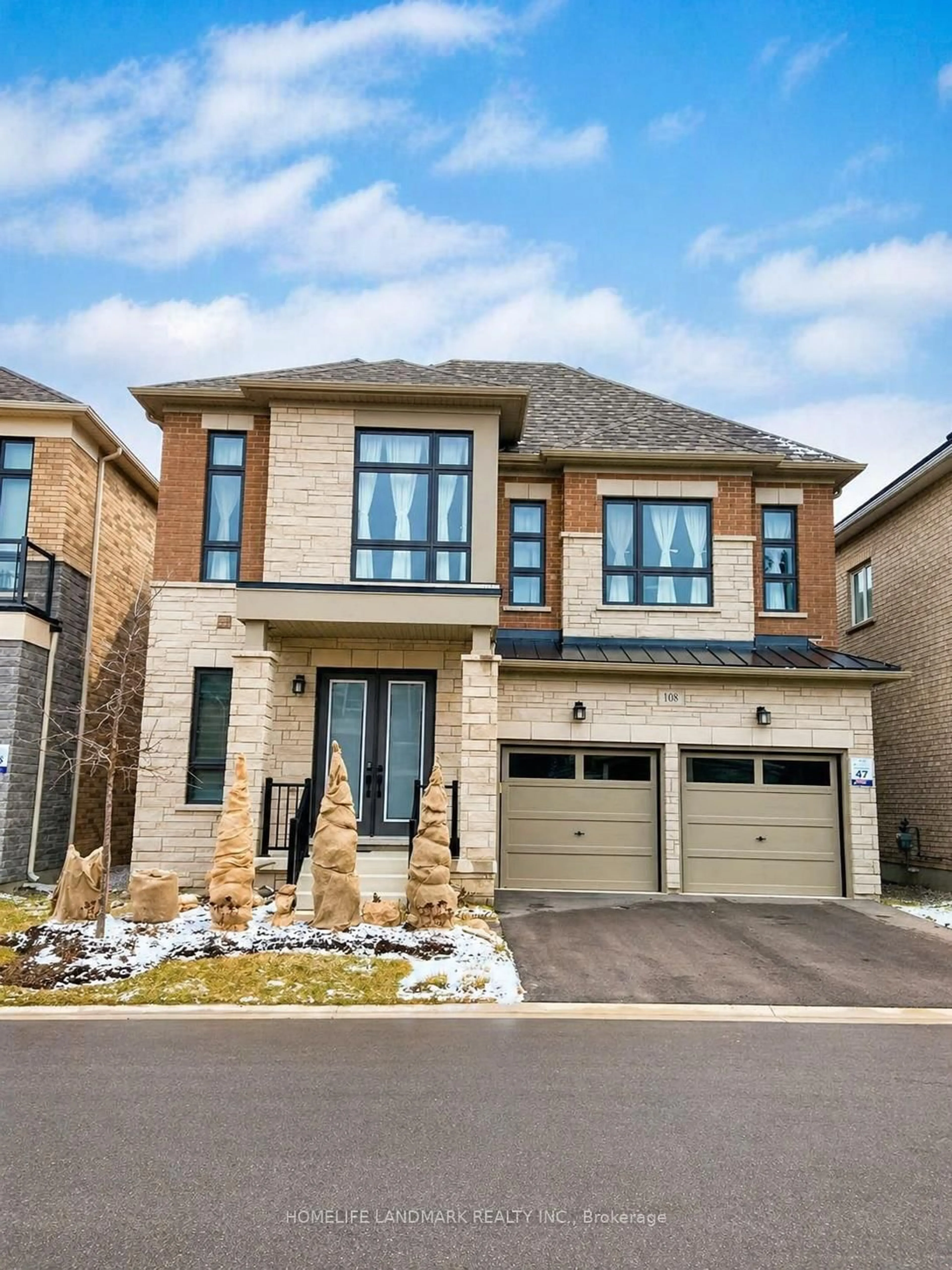 Home with brick exterior material, street for 108 Pine Hill Cres, Aurora Ontario L4G 3X9