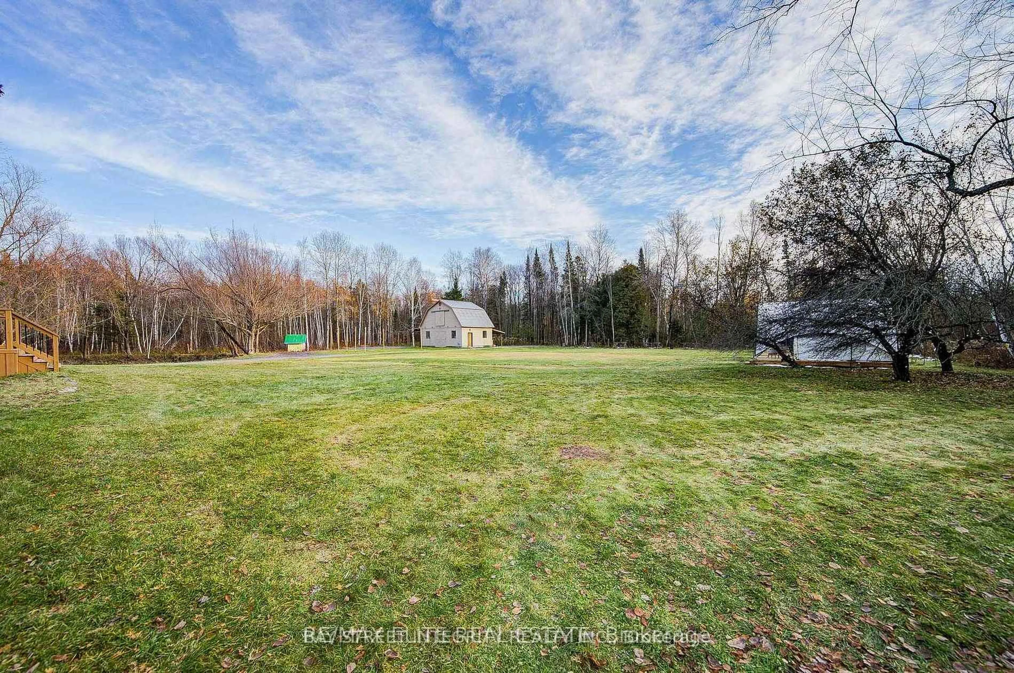 A pic from outside/outdoor area/front of a property/back of a property/a pic from drone, water/lake/river/ocean view for 4909 Holborn Rd, East Gwillimbury Ontario L0G 1M0