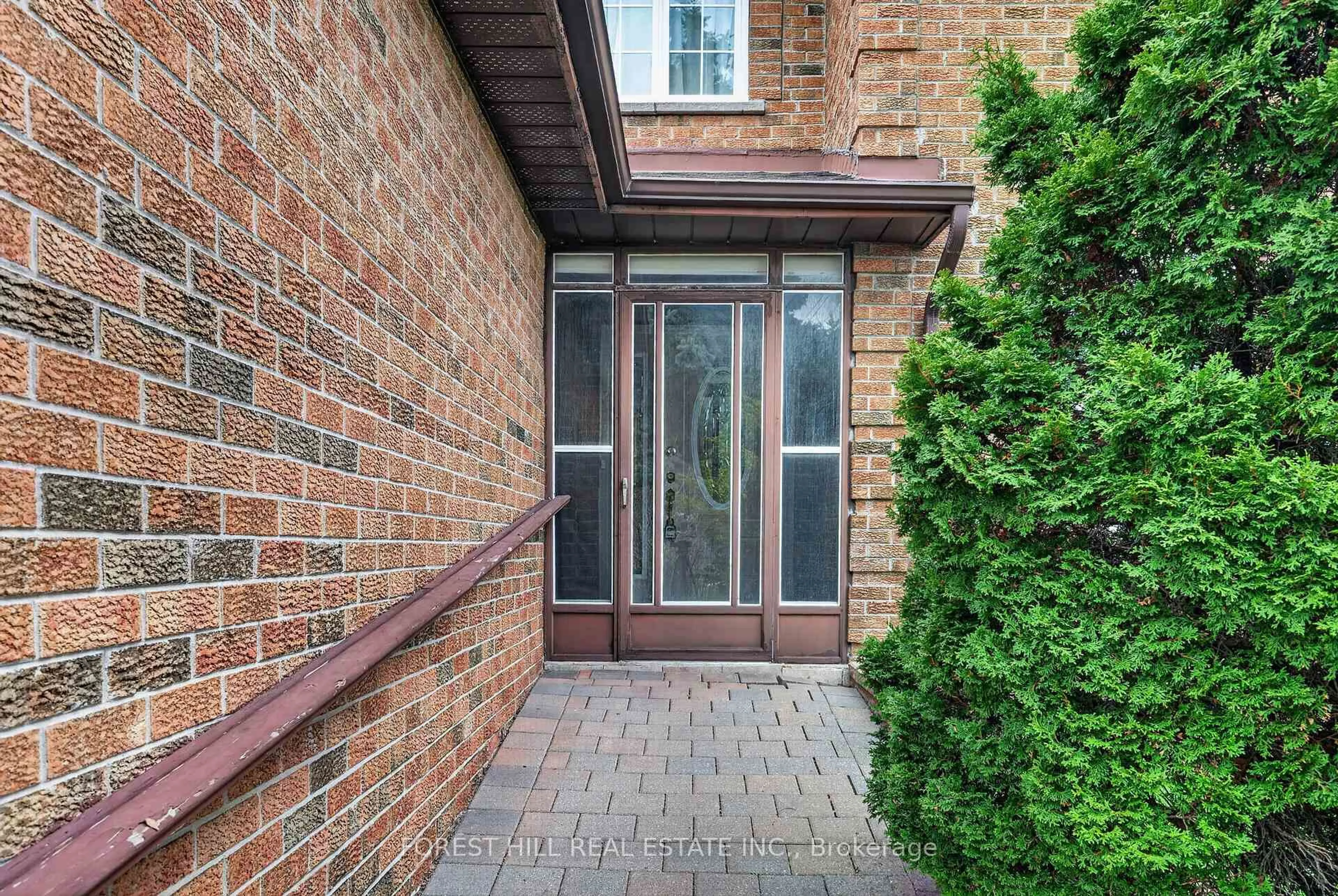 Unknown for 20 Elston Crt, Richmond Hill Ontario L4C 8A5