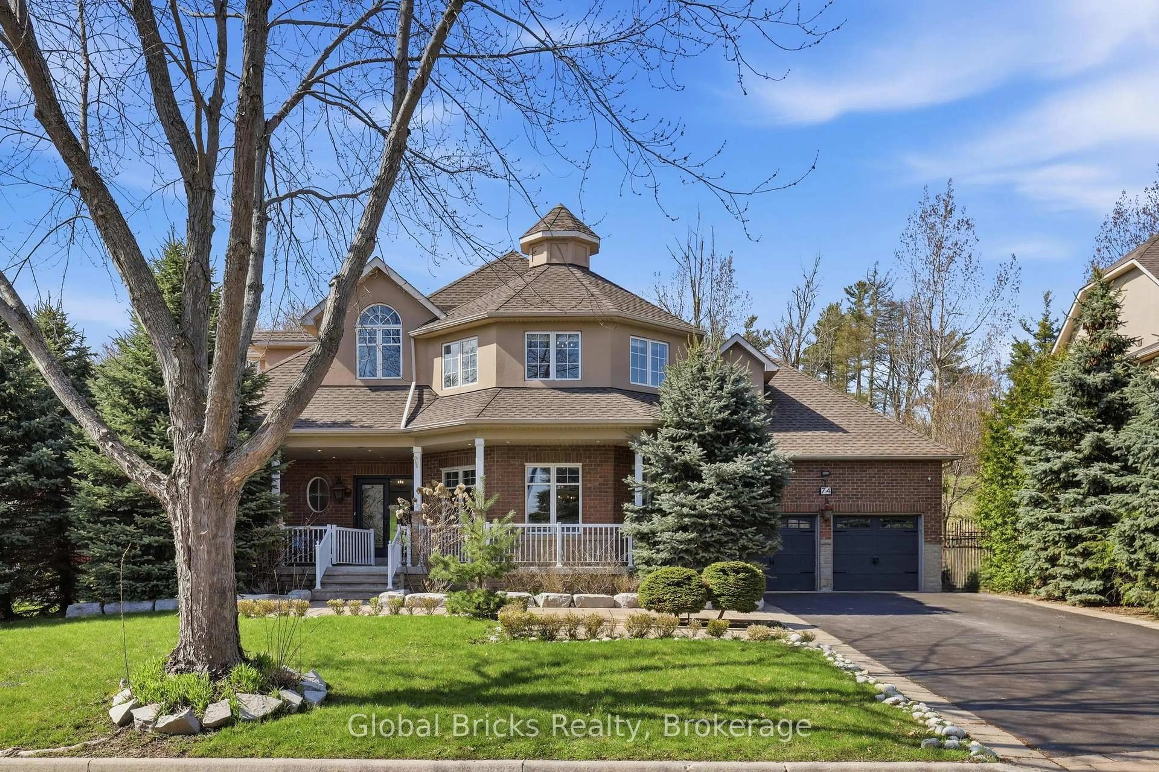Home with brick exterior material, street for 74 Kootenay Rdge, Vaughan Ontario L6A 2V9