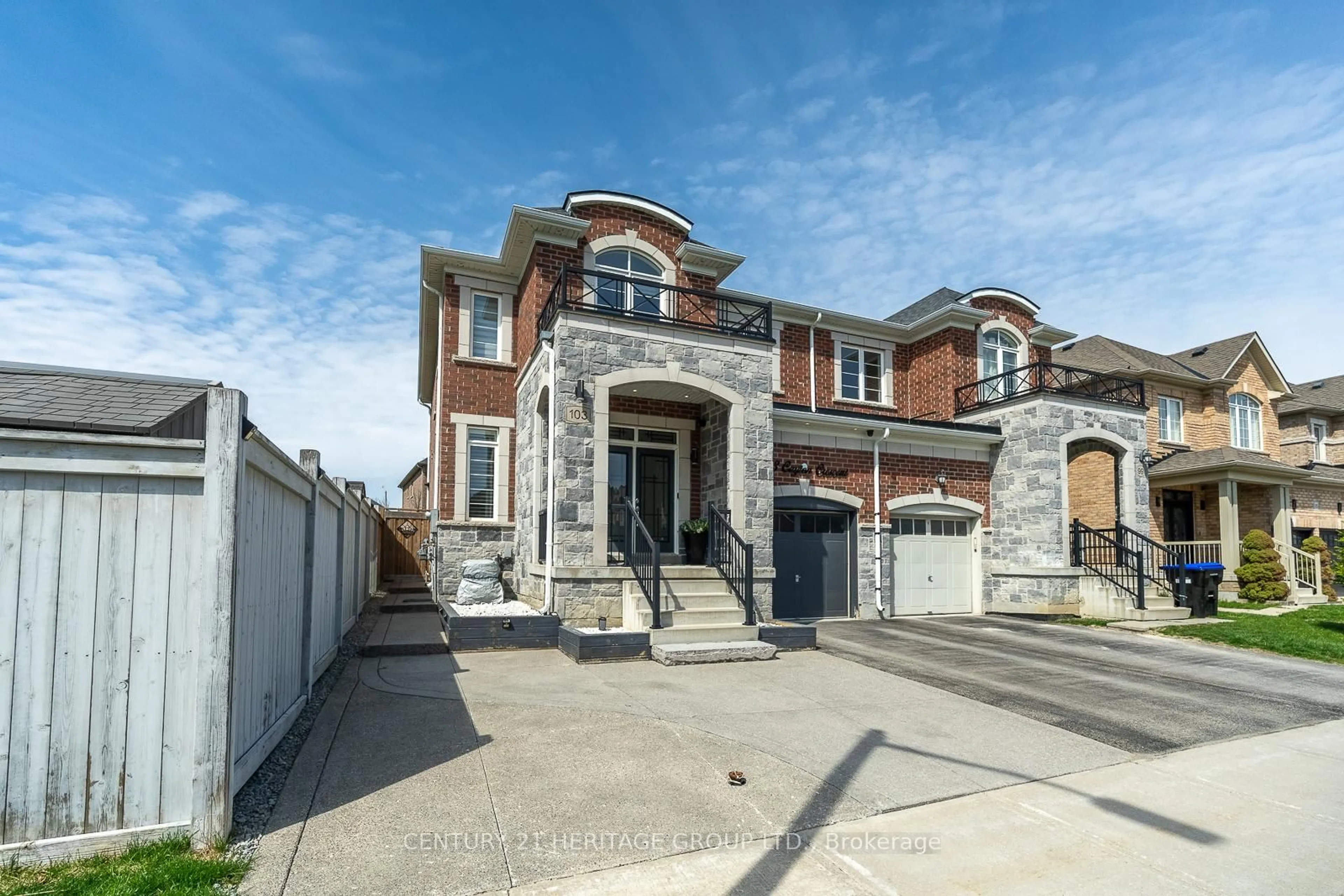 Home with brick exterior material, street for 103 Cayton Cres, Bradford West Gwillimbury Ontario L3Z 0V9