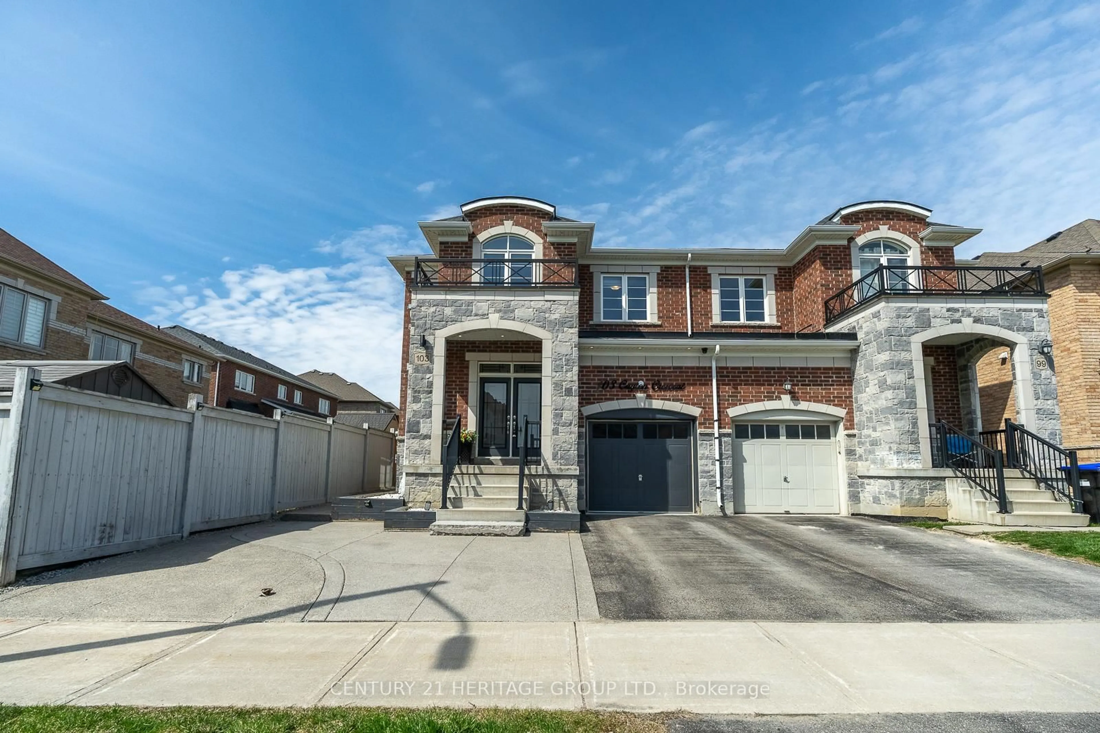 Home with brick exterior material, street for 103 Cayton Cres, Bradford West Gwillimbury Ontario L3Z 0V9