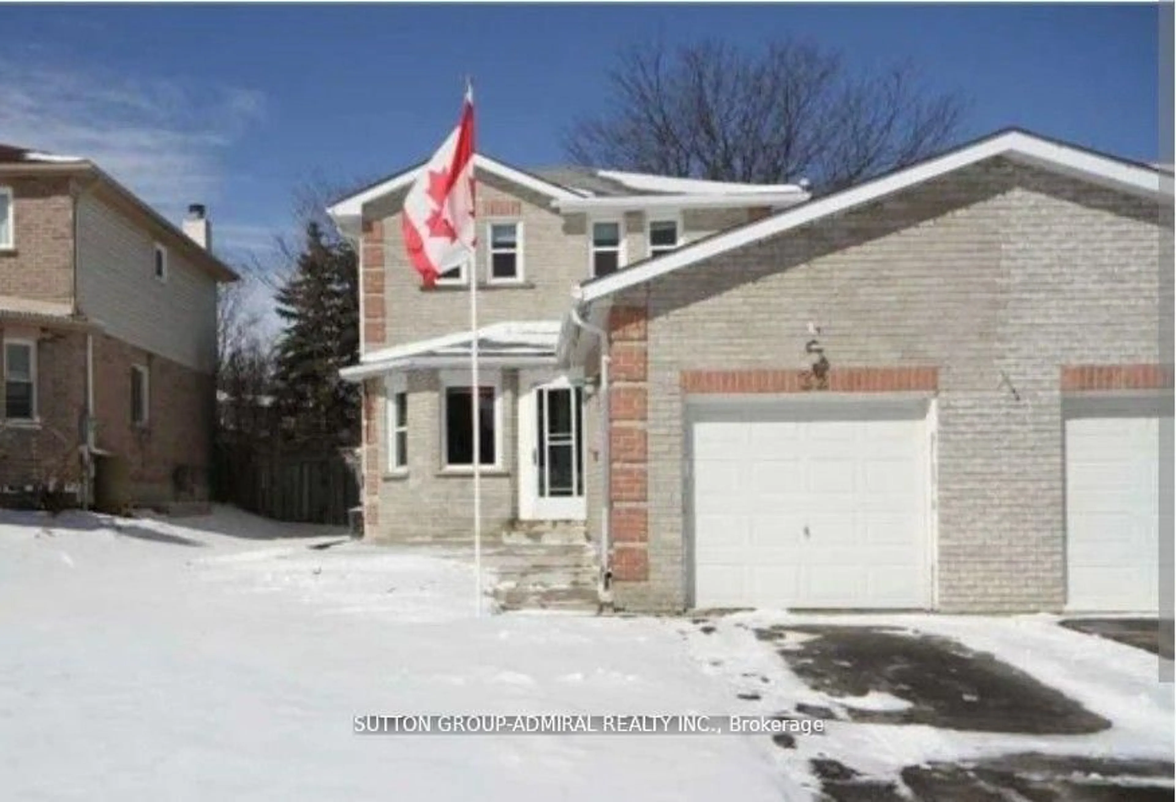 Home with brick exterior material, street for 32 Magani Dr, Bradford West Gwillimbury Ontario L3Z 2S7