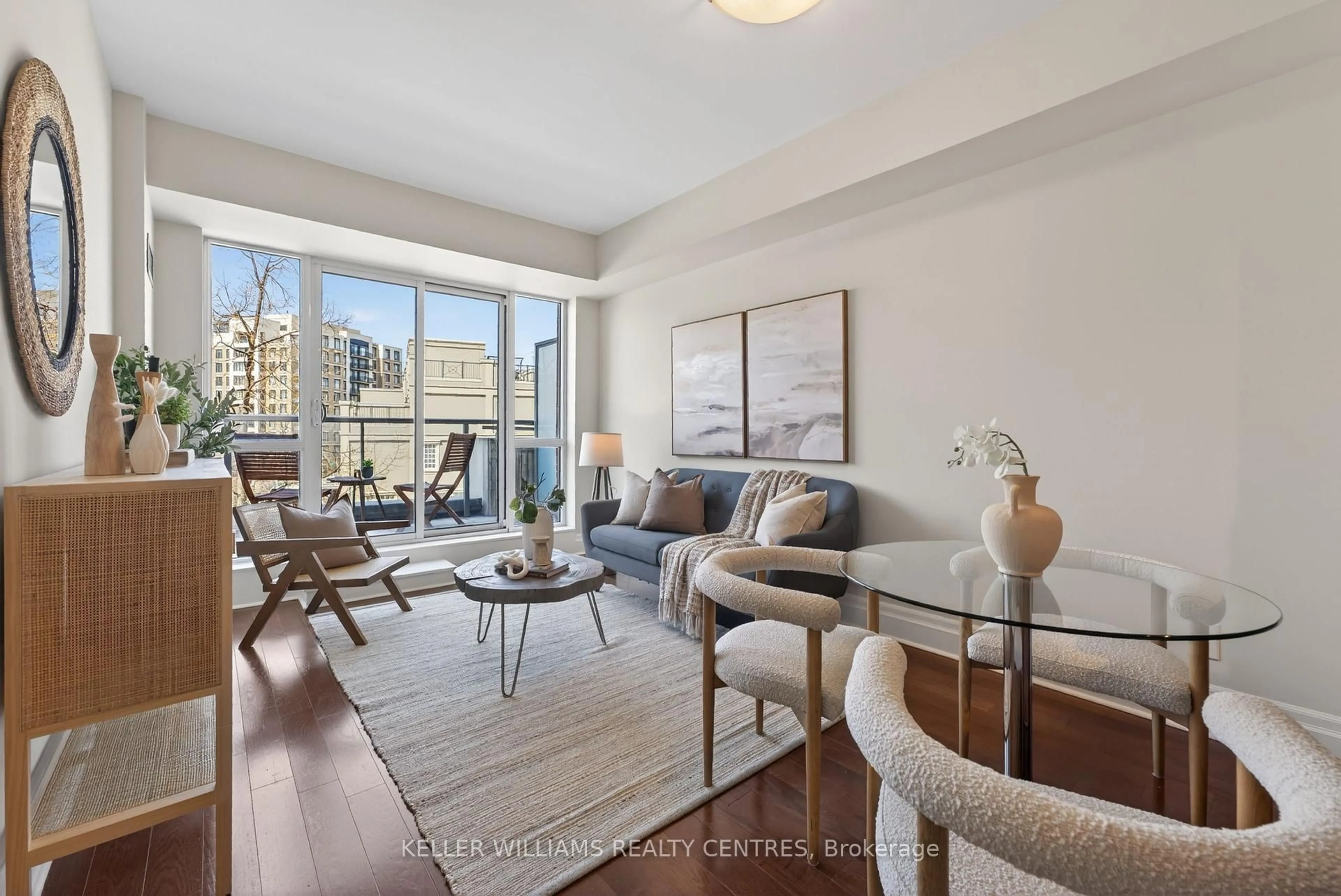 Living room with furniture, unknown for 57 Upper Duke Cres #304, Markham Ontario L6G 0B9