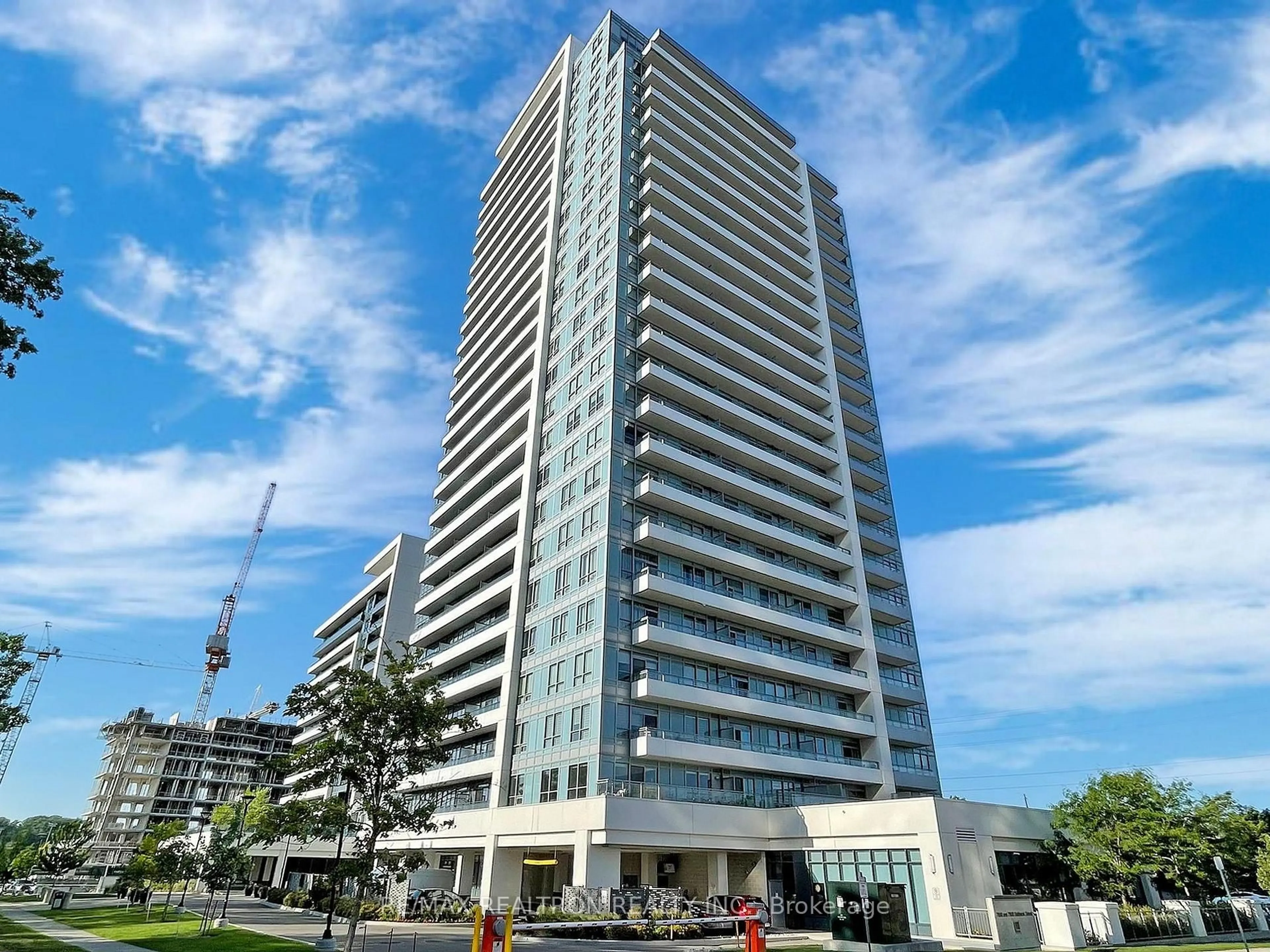 Indoor foyer for 7890 Bathurst St #2505, Vaughan Ontario L4J 0J8