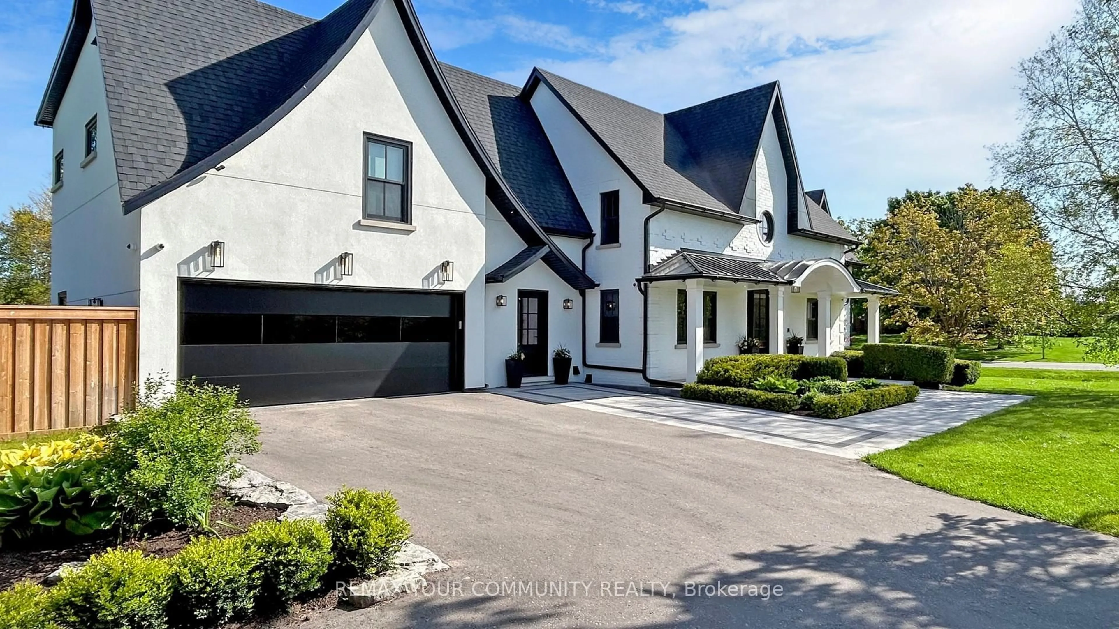 Home with brick exterior material, street for 557 Aintree Dr, Whitchurch-Stouffville Ontario L4A 7H2