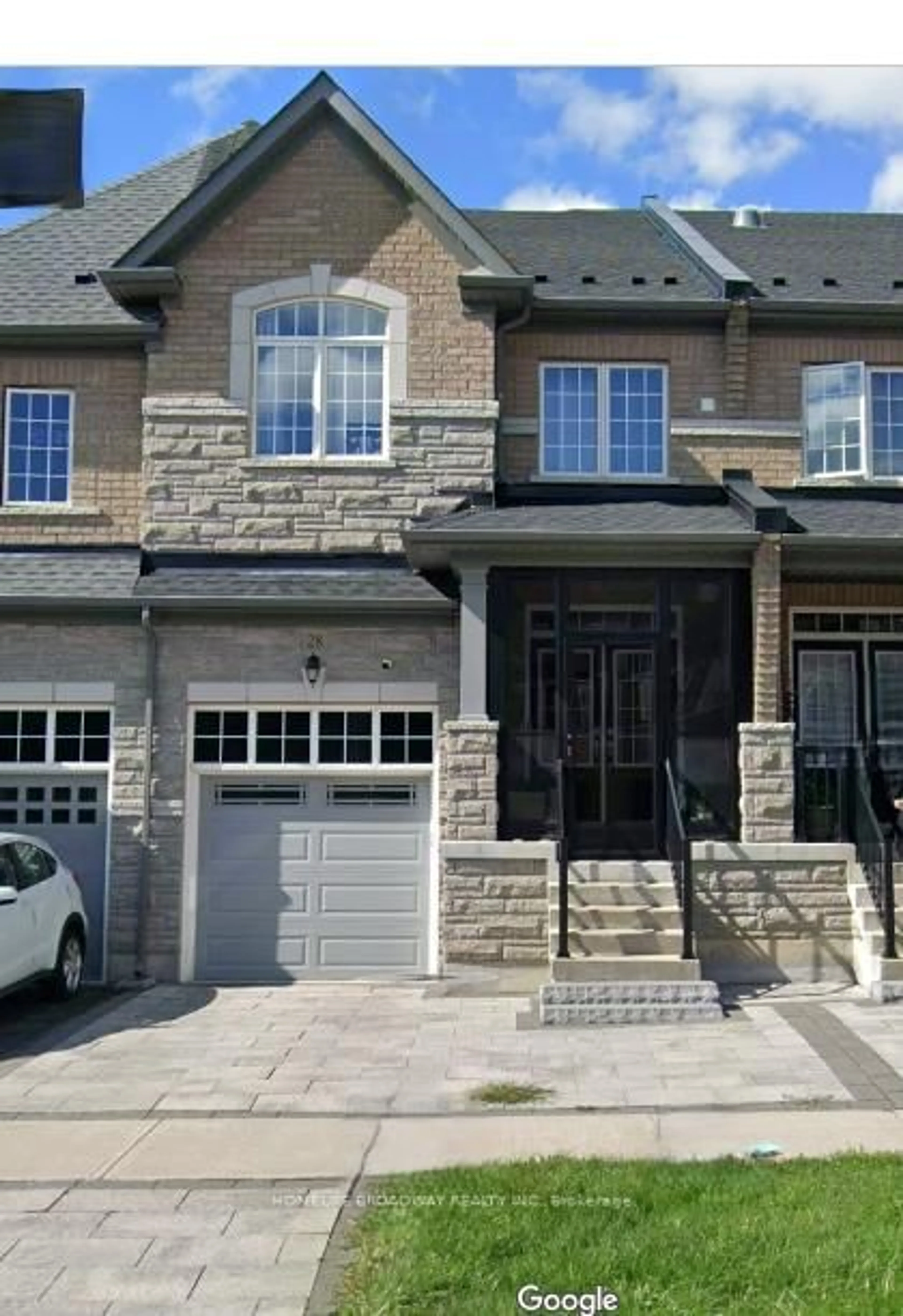 Home with brick exterior material, street for 28 Paper Mills Cres, Richmond Hill Ontario L4E 0V5