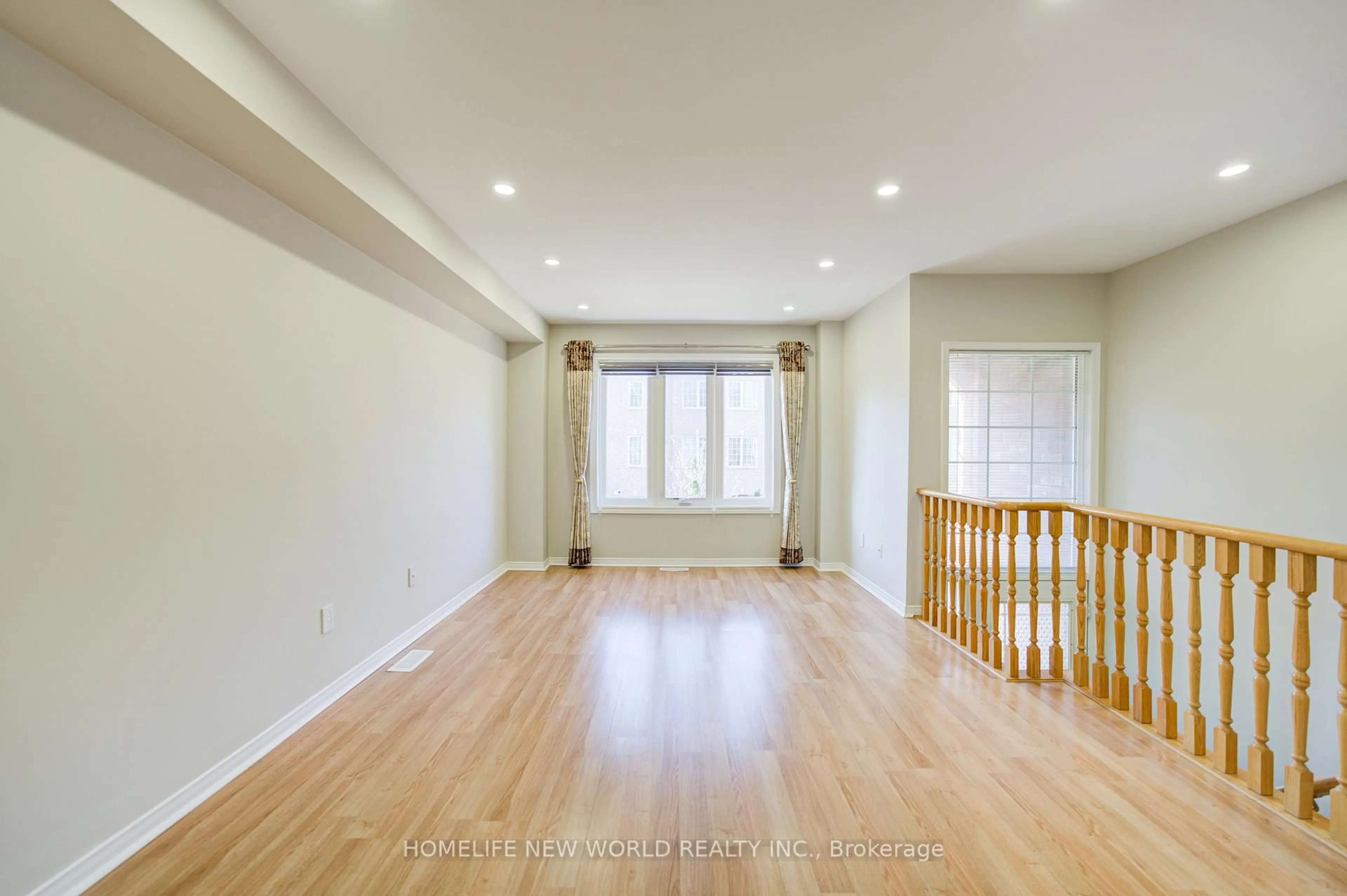 Unknown for 12 Azalea Gateway, Markham Ontario L3T 7T8