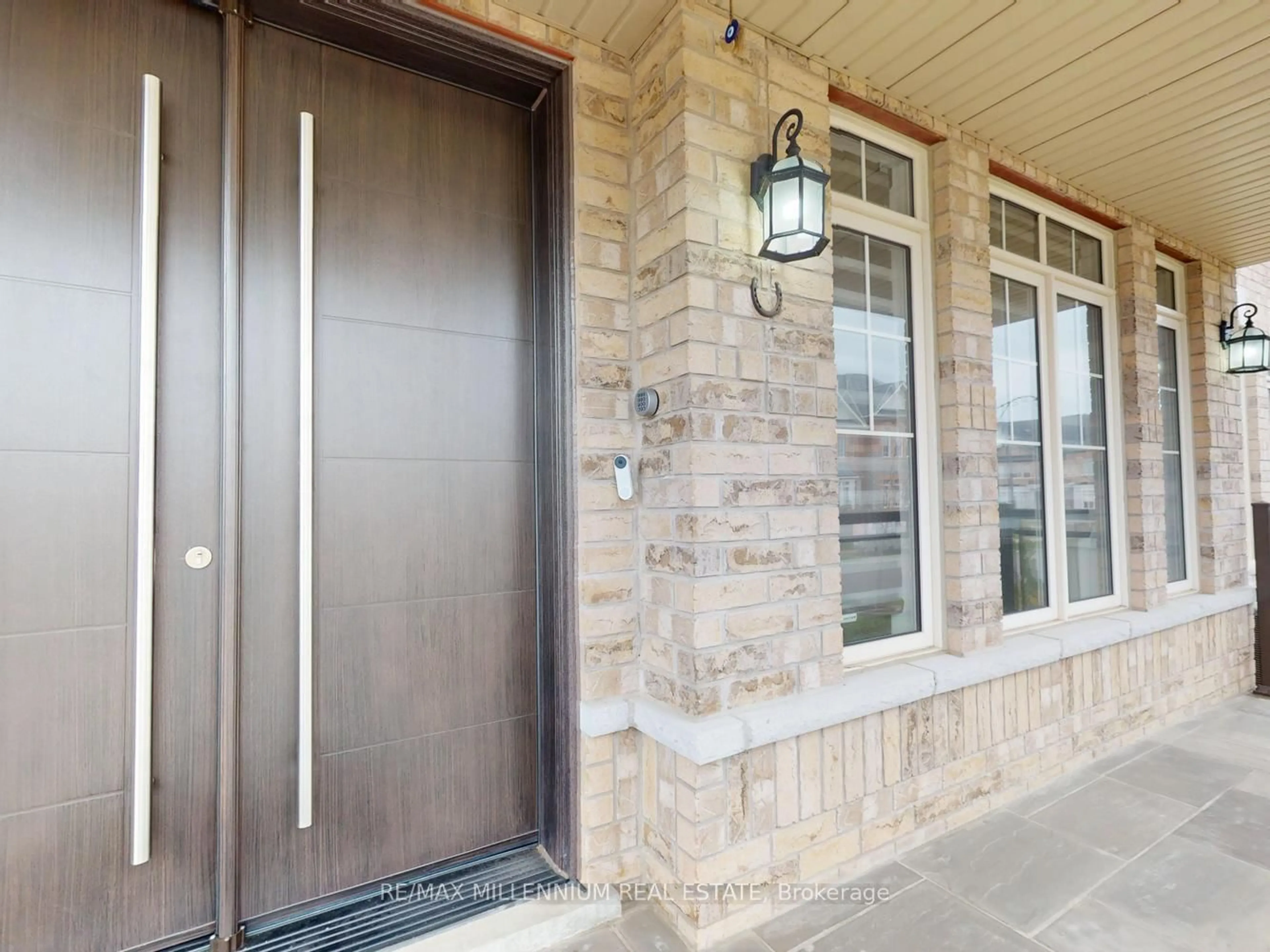 Indoor entryway for 51 Kincardine St, Vaughan Ontario L4H 4H7