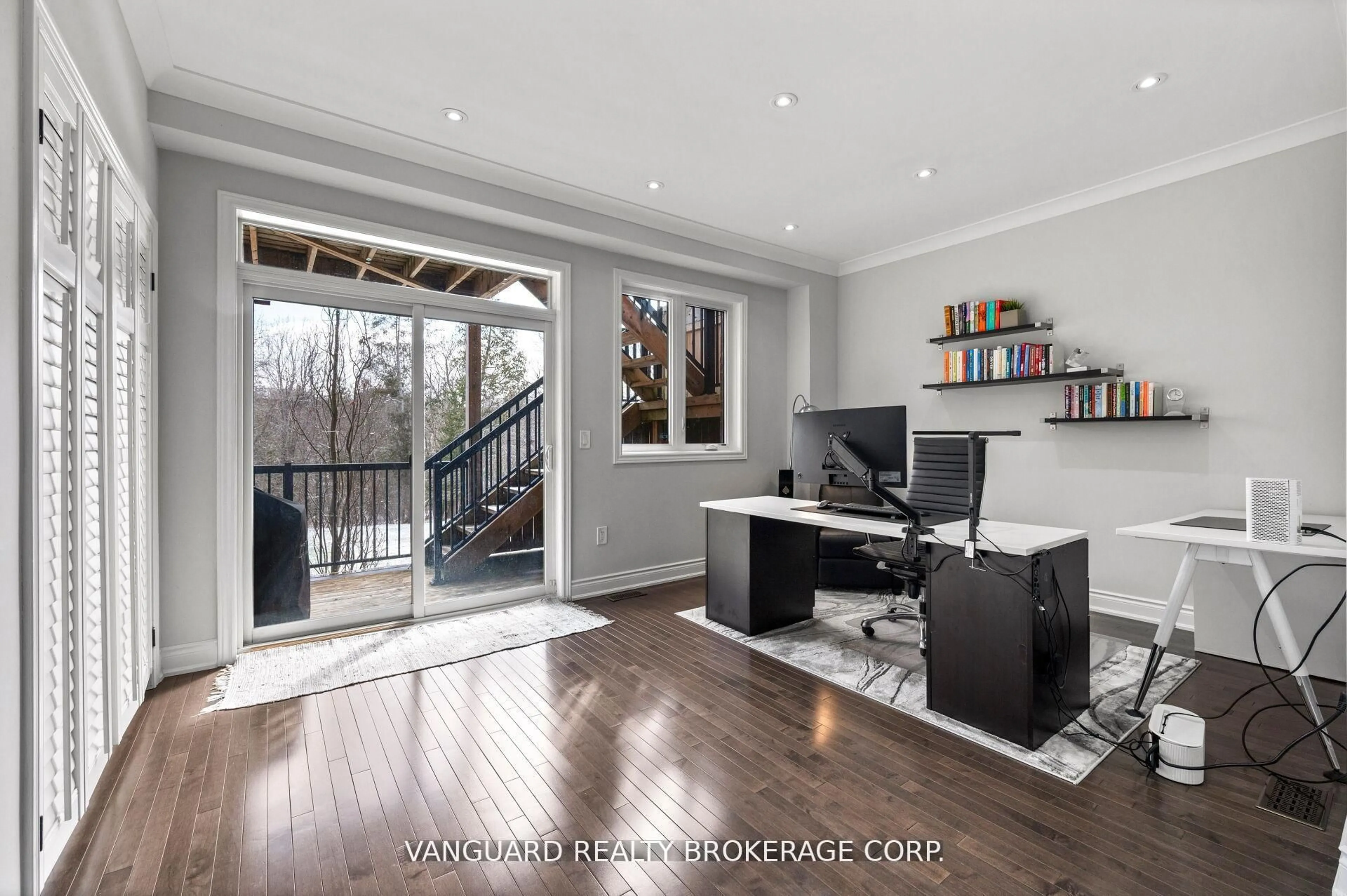 Unknown for 8331 Islington Ave, Vaughan Ontario L4L 1X1