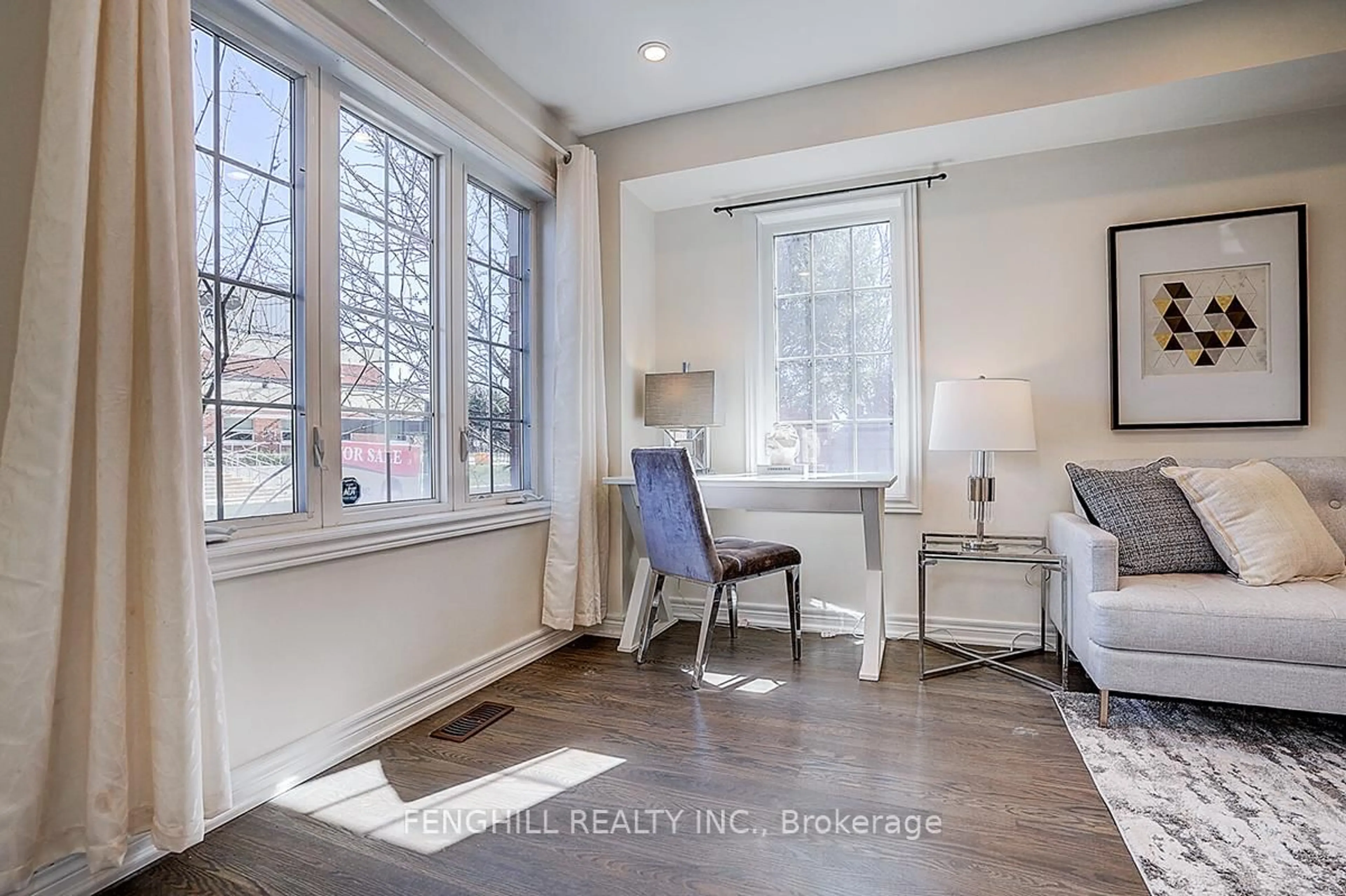 Unknown for 375 White's Hill Ave, Markham Ontario L6B 0J3