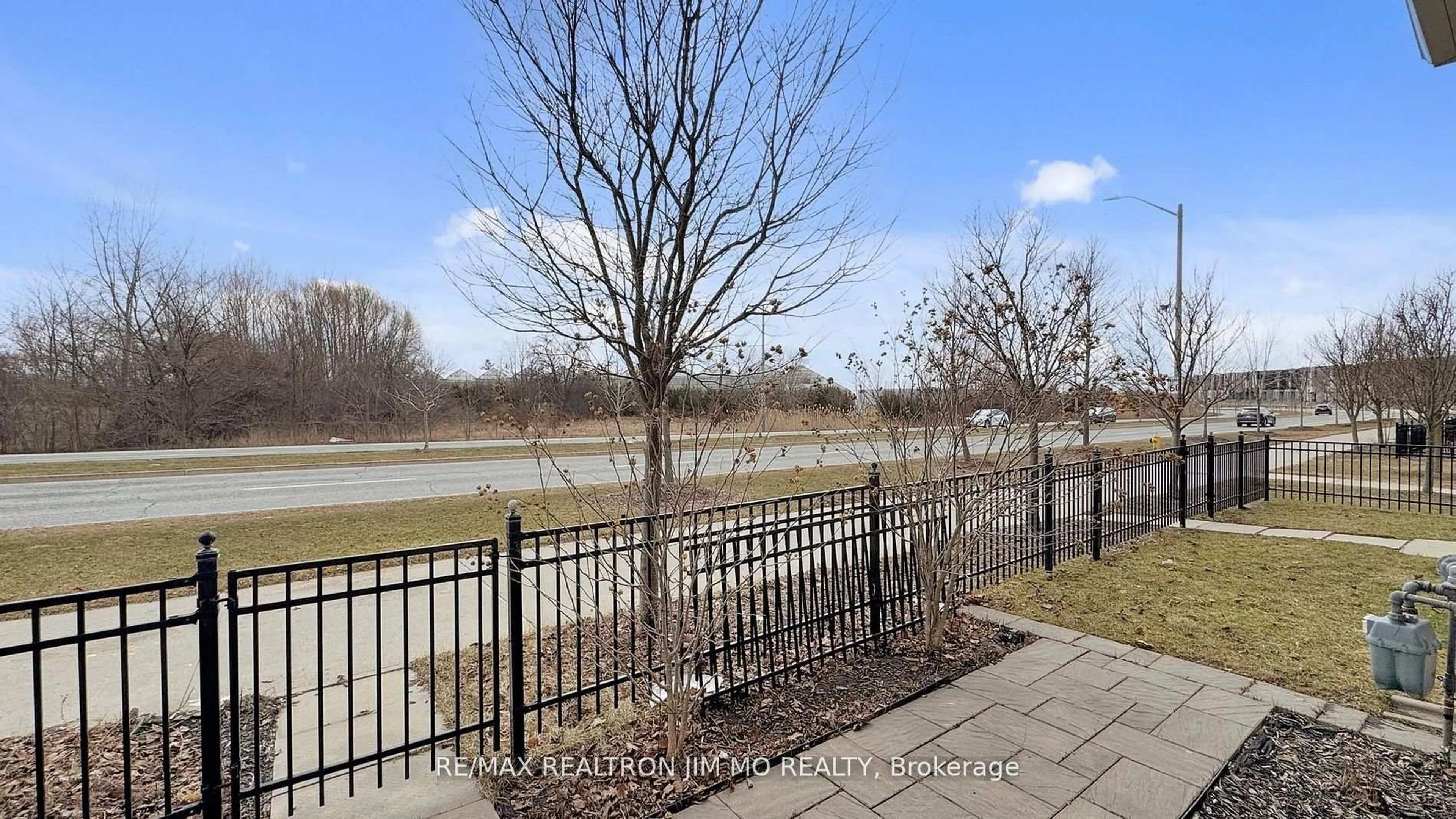 Unknown for 1772 Donald Cousens Pkwy, Markham Ontario L6B 0V5
