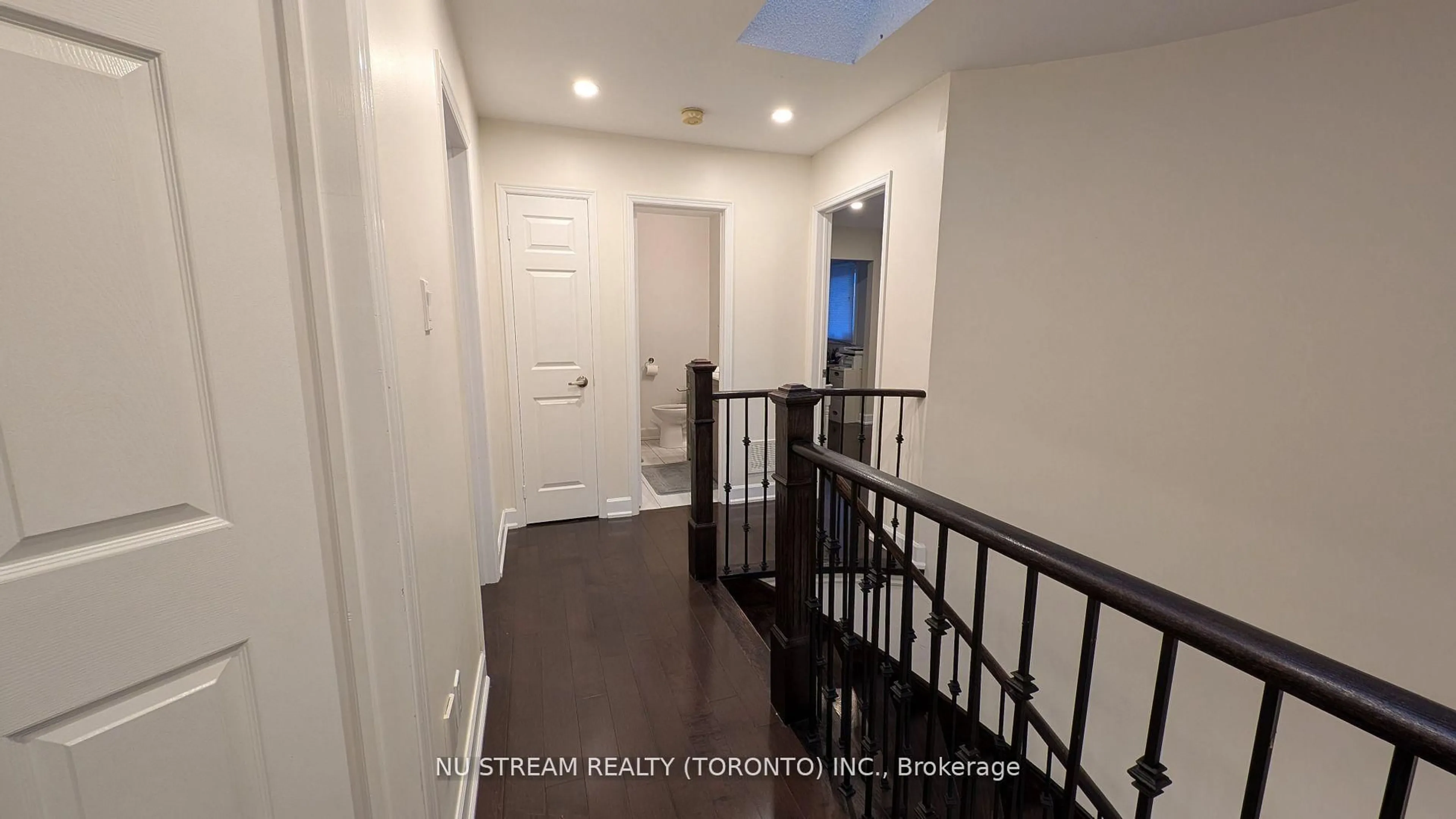 Unknown for 3 Bloomfield Tr, Richmond Hill Ontario L4E 2H8