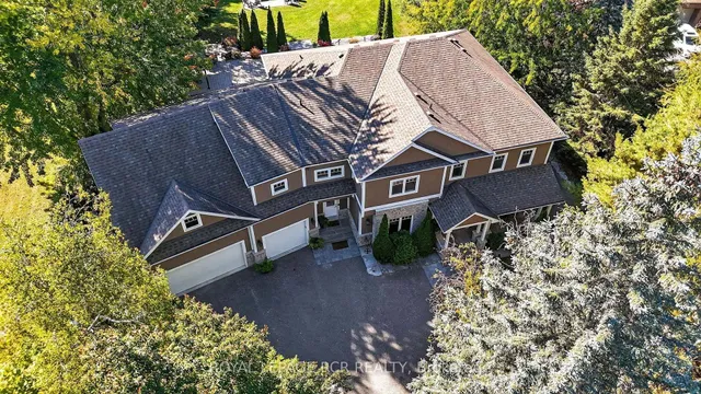 20572 Yonge St, East Gwillimbury 2